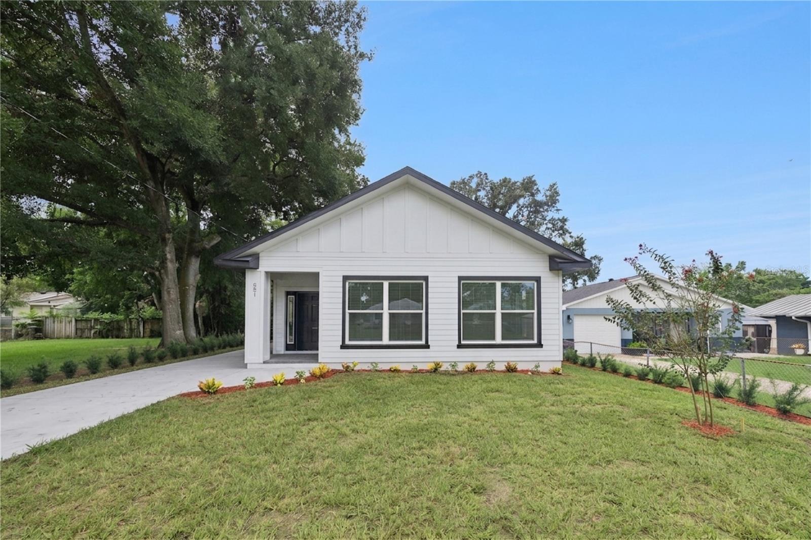 Photo of 521 W HERRIOTT AVENUE OAKLAND FL 34760