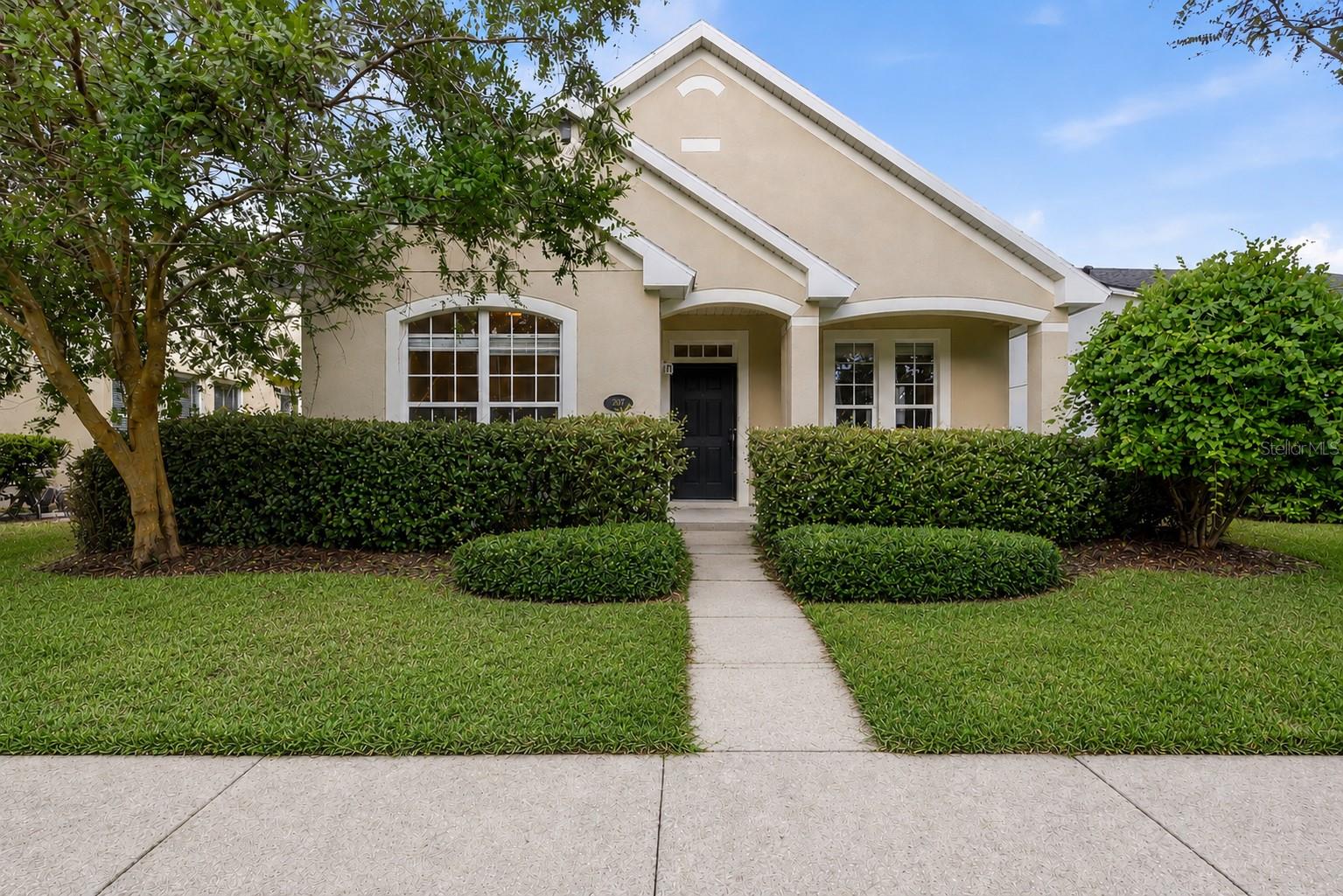 Photo of 207 MANOR VIEW LANE DELAND FL 32724