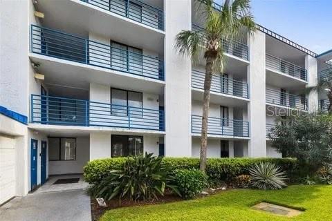 Photo of 2424 W TAMPA BAY BOULEVARD #L105 TAMPA FL 33607