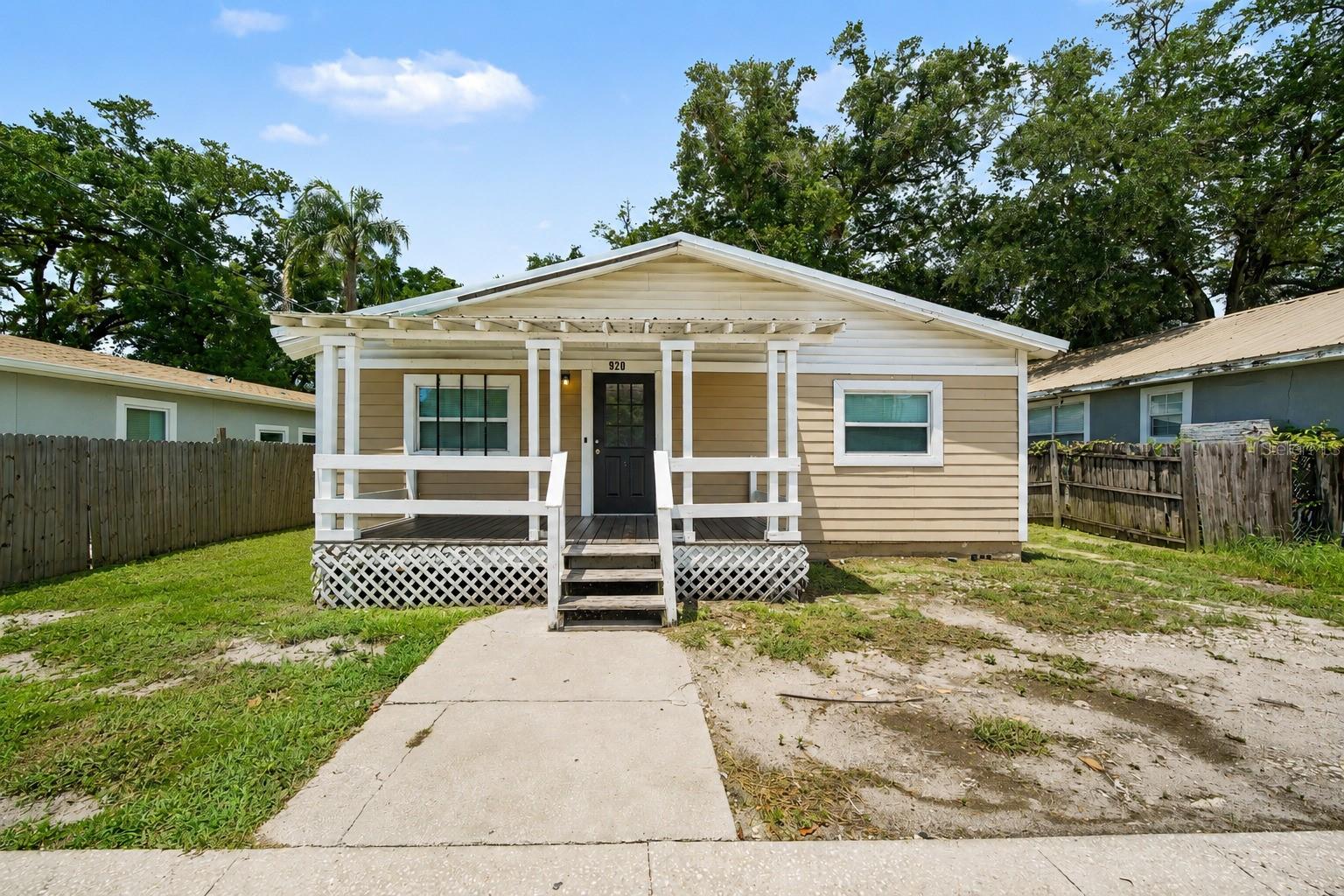 Photo of 920 E DR MARTIN LUTHER KING JR BOULEVARD TAMPA FL 33603