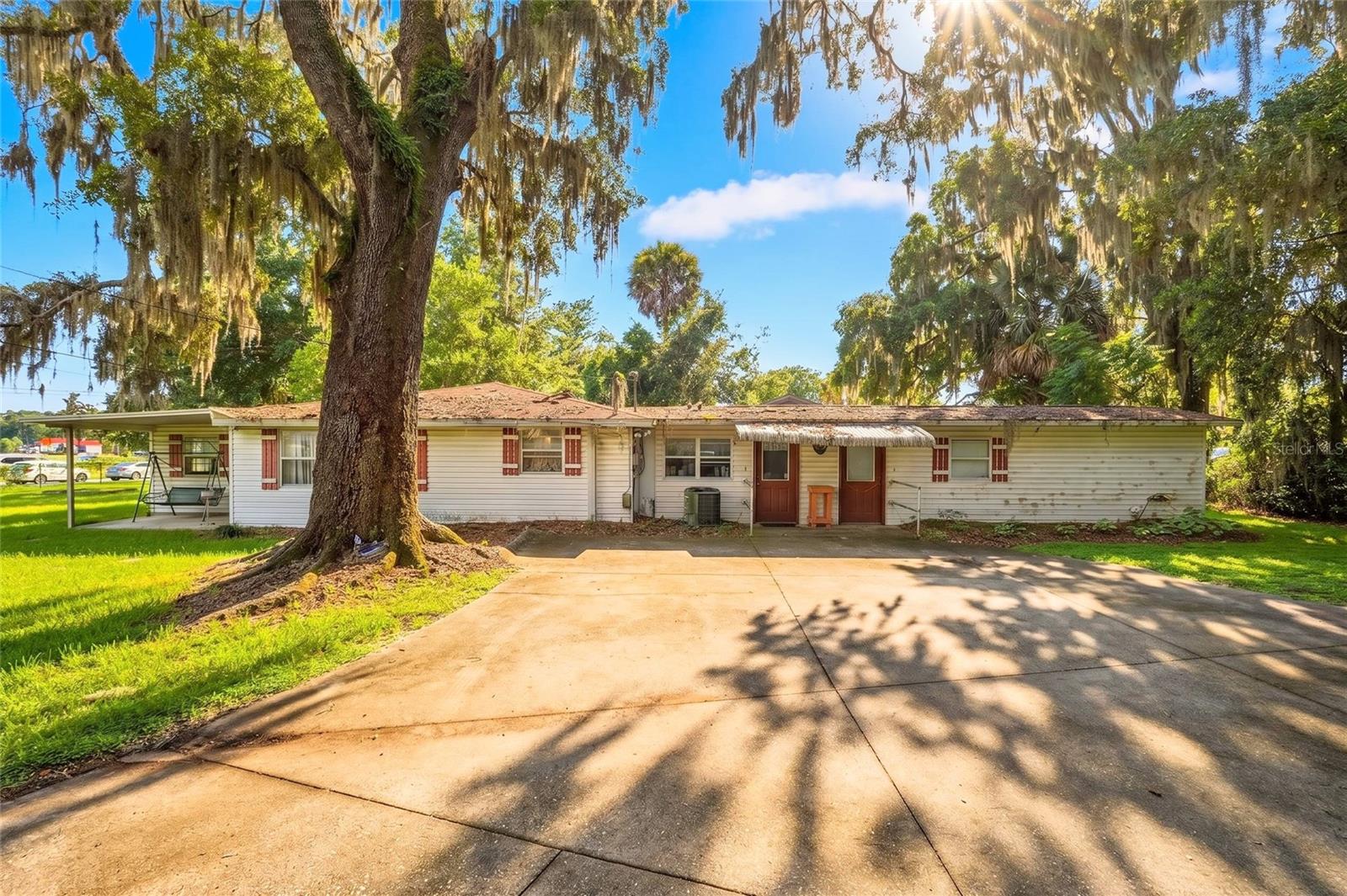 Photo of 6141 SE BABB ROAD BELLEVIEW FL 34420