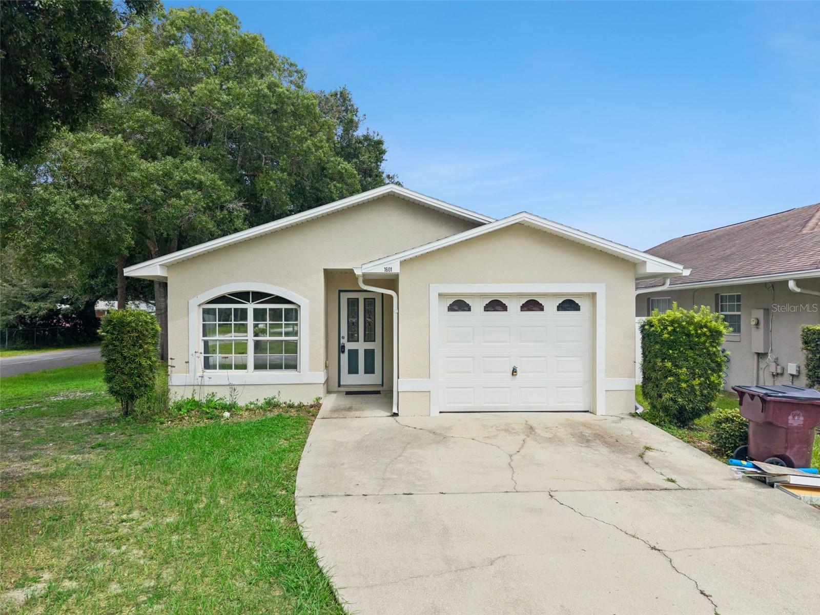 Photo of 1601 WYOMING AVENUE ST CLOUD FL 34769