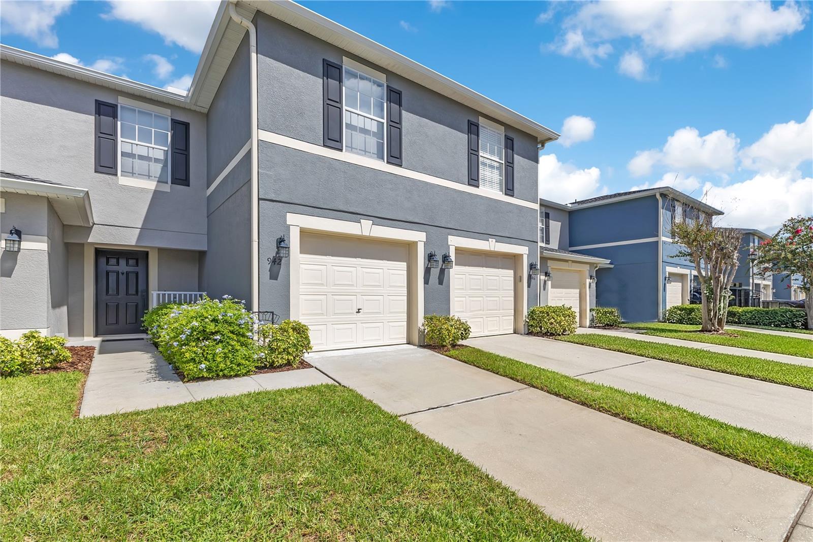 Photo of 942 COQUINA ROCK STREET ORLANDO FL 32828