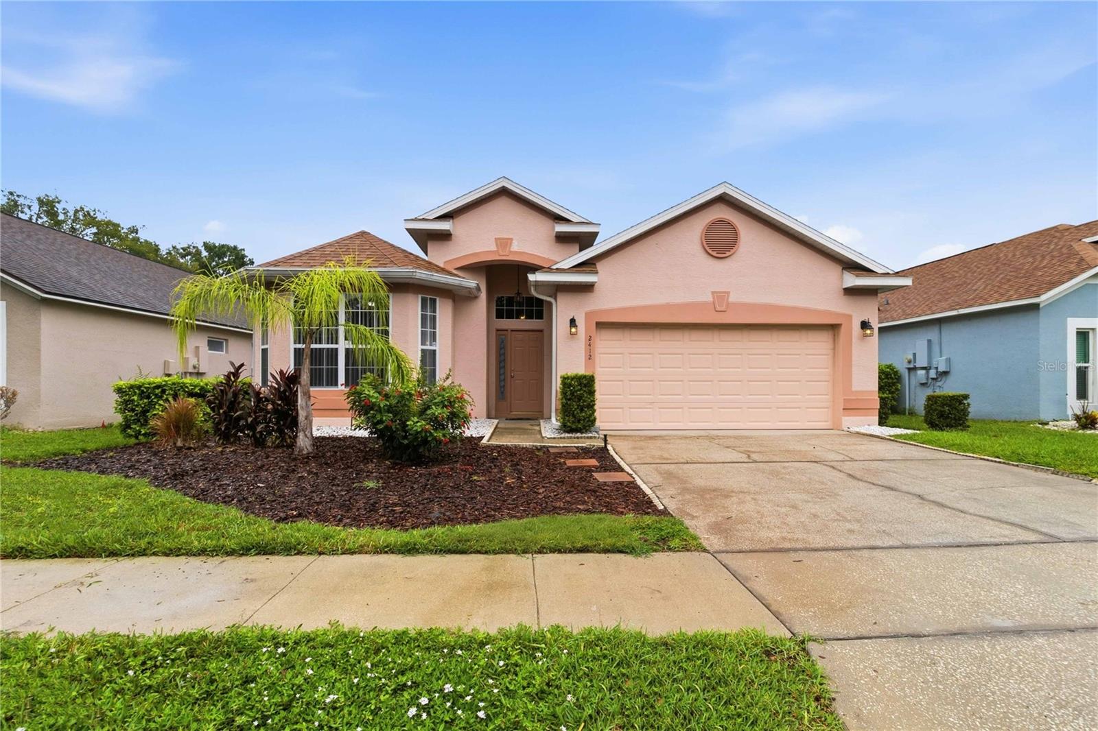 Photo of 2412 RUNYON CIRCLE ORLANDO FL 32837