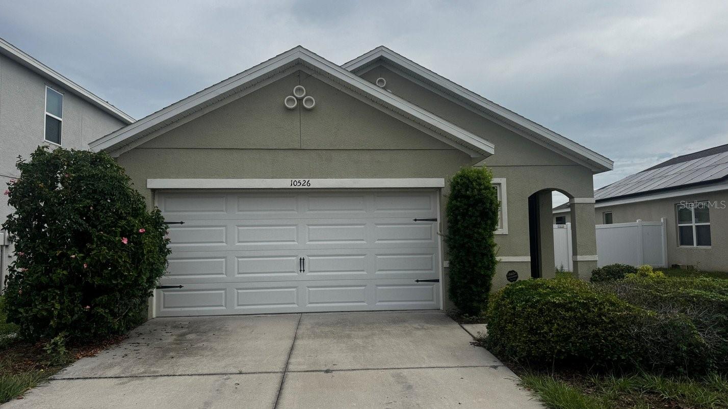 Photo of 10526 WHISPERING HAMMOCK DRIVE RIVERVIEW FL 33578
