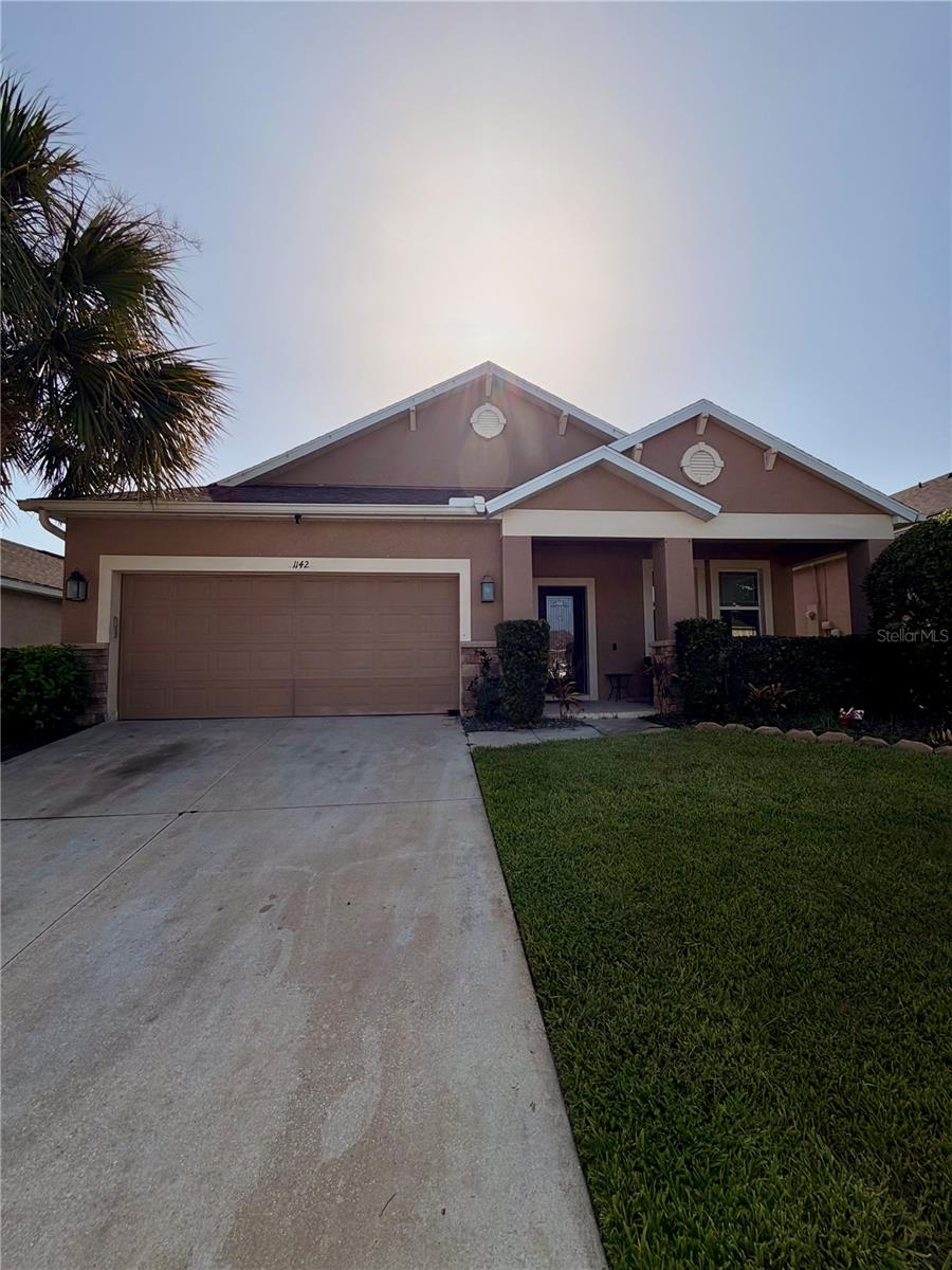 Photo of 1142 GRAND HILLTOP DRIVE APOPKA FL 32703
