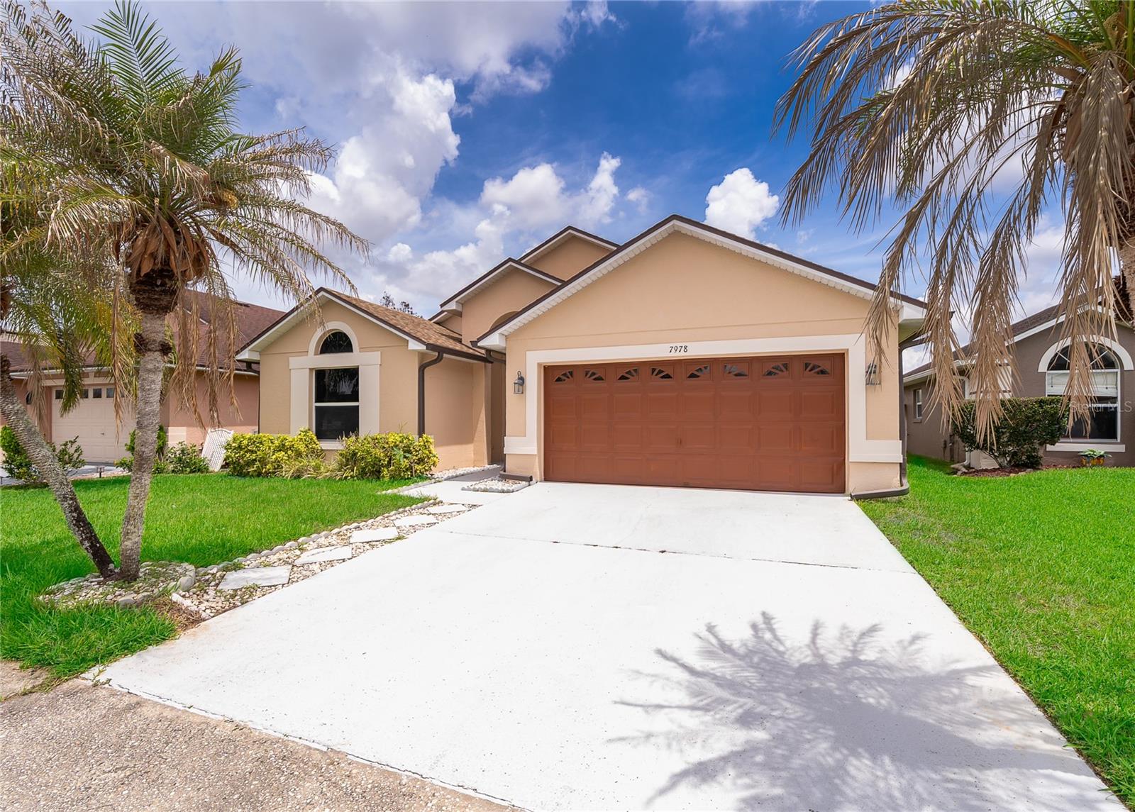 Photo of 7978 ELMSTONE CIRCLE ORLANDO FL 32822
