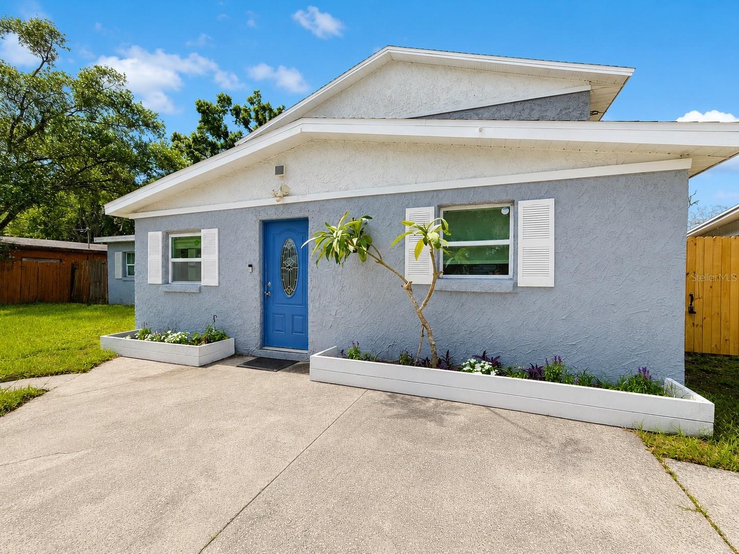 Photo of 3415 GROVE STREET CIRCLE TAMPA FL 33610