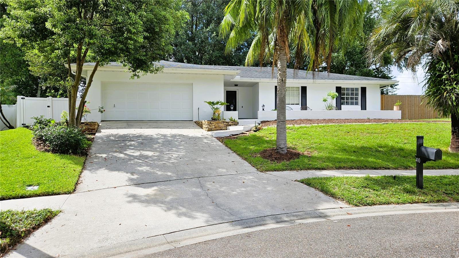 Photo of 410 BROADVIEW AVENUE ALTAMONTE SPRINGS FL 32701