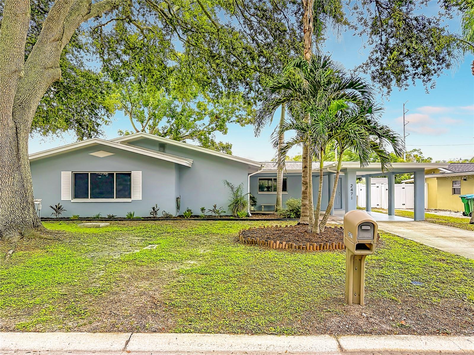 Photo of 2471 RAYMONT DRIVE CLEARWATER FL 33763