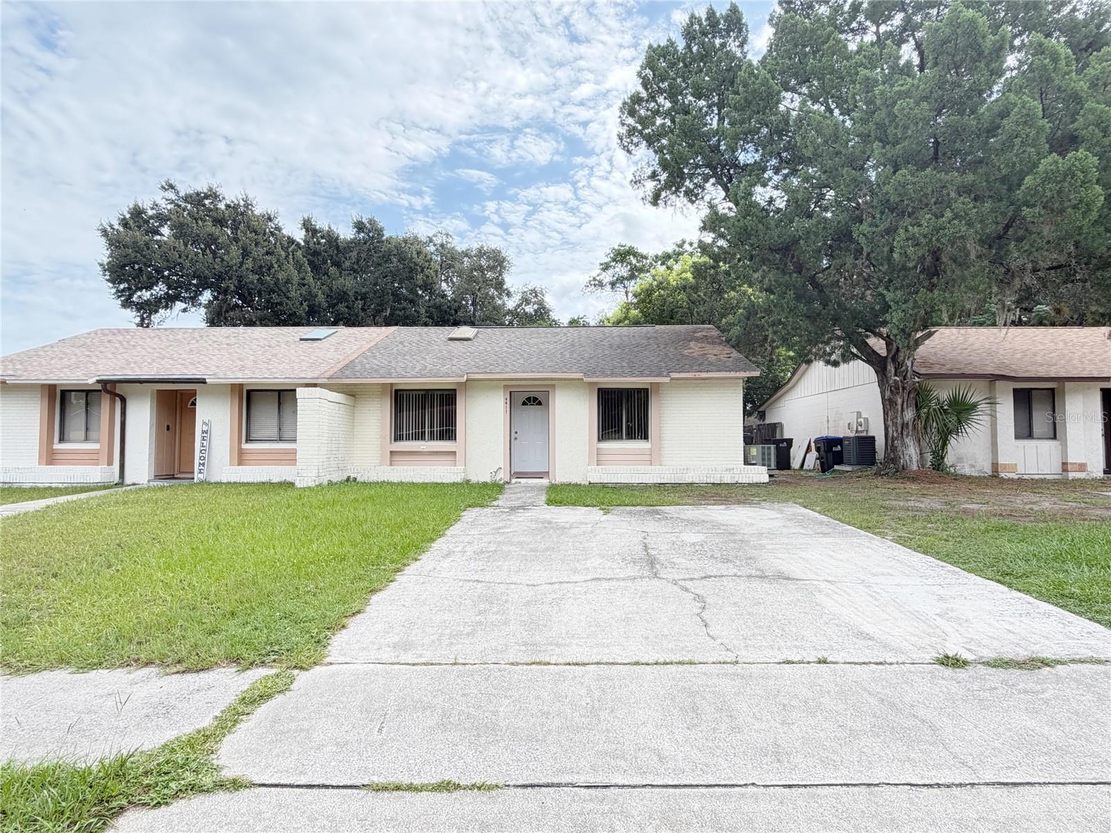Photo of 9911 BURL WAY ORLANDO FL 32817