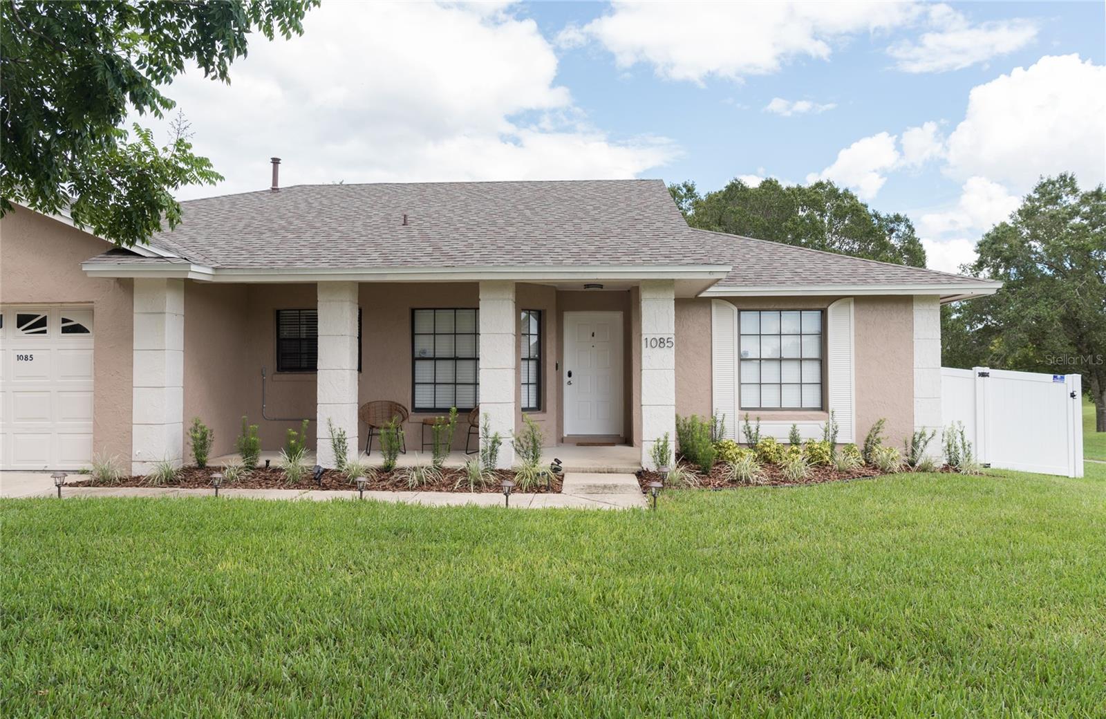 Photo of 1085 INDIAN RIDGE TRL E KISSIMMEE FL 34747