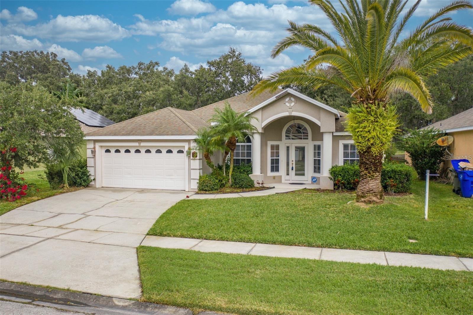 Photo of 2111 EAGLEVIEW COURT KISSIMMEE FL 34746
