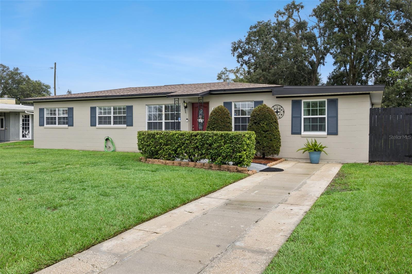 Photo of 5907 DAHLIA DRIVE ORLANDO FL 32807
