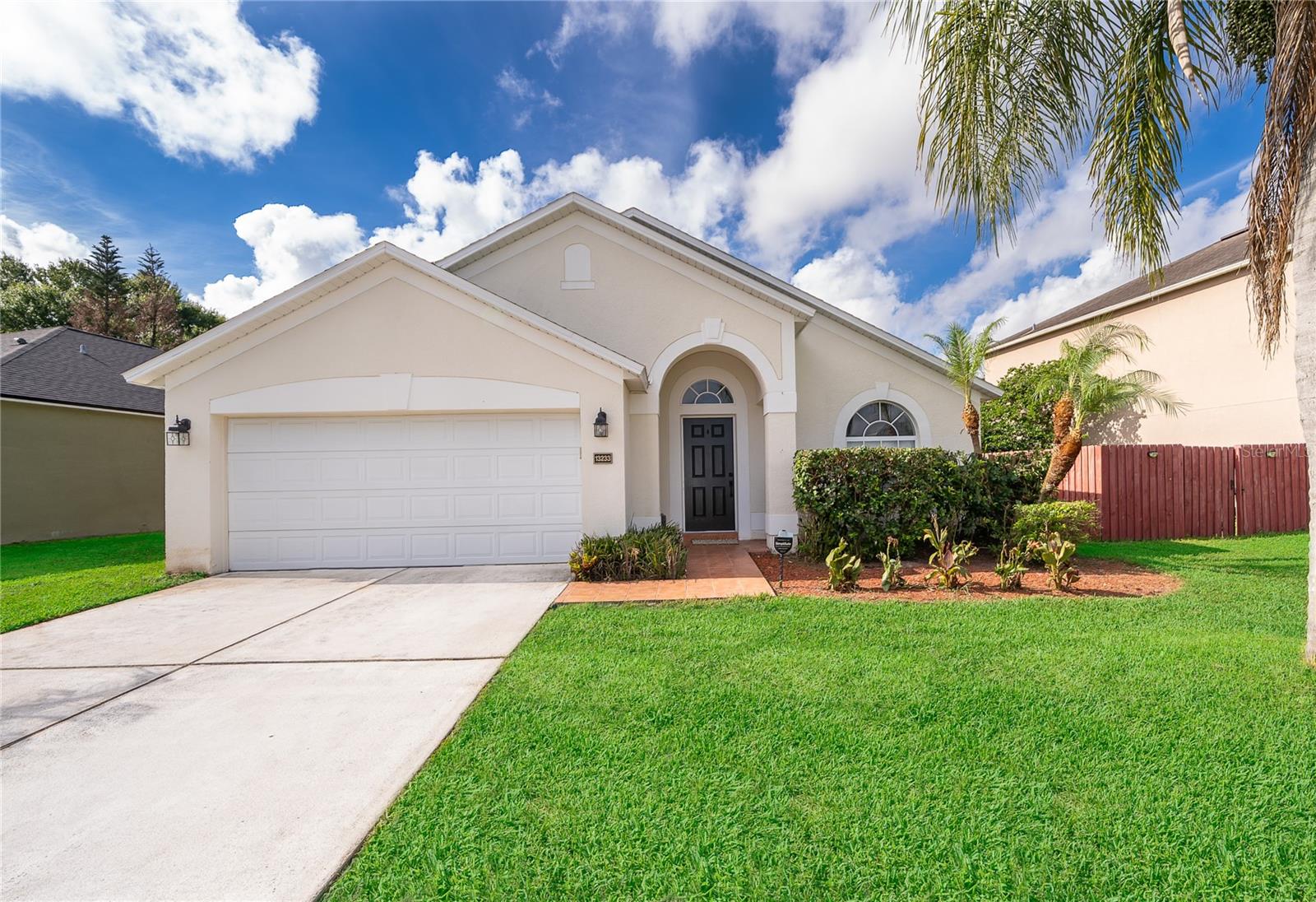 Photo of 13233 HEMING WAY ORLANDO FL 32825