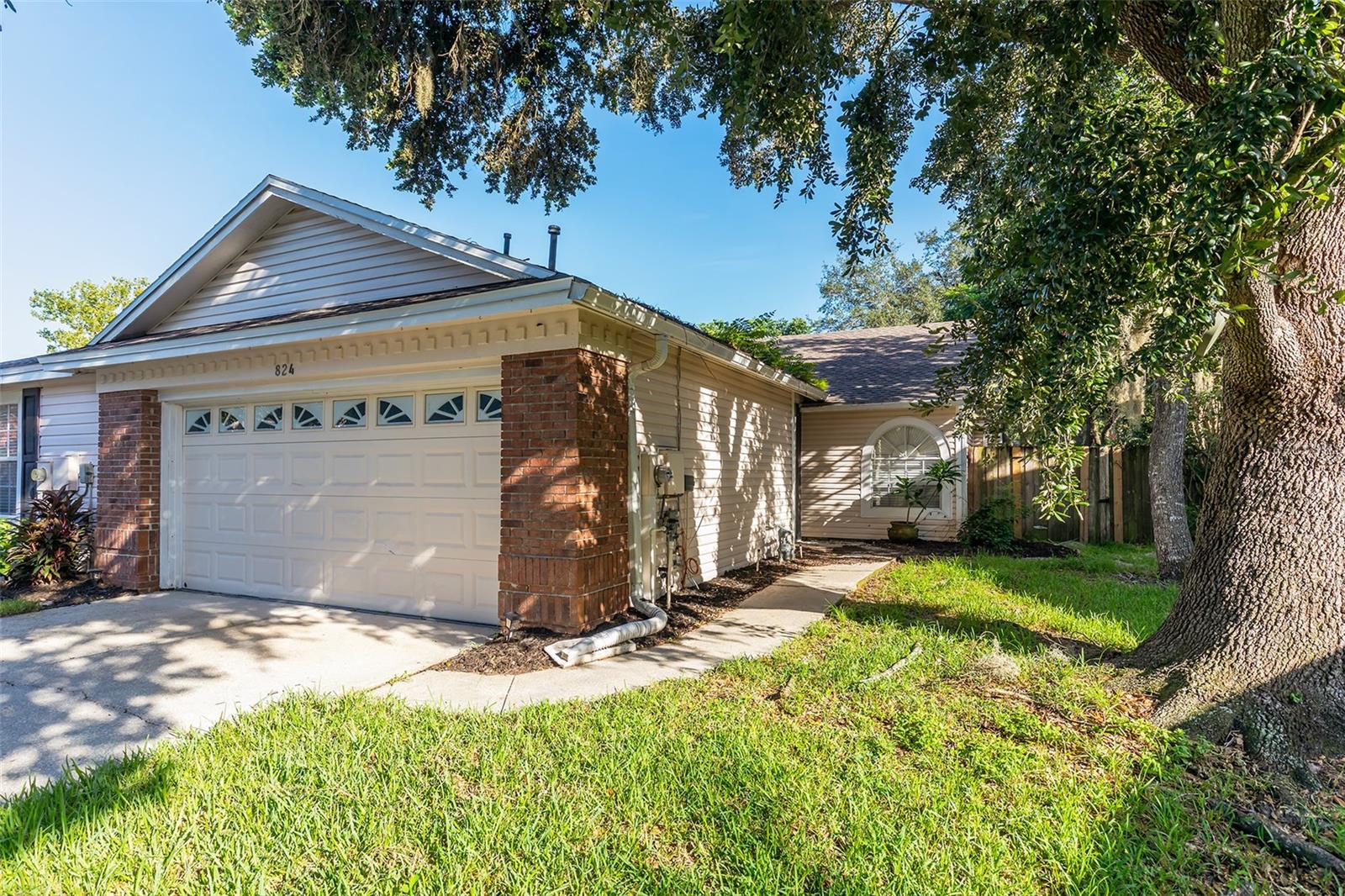 Photo of 824 HILLARY COURT LONGWOOD FL 32750