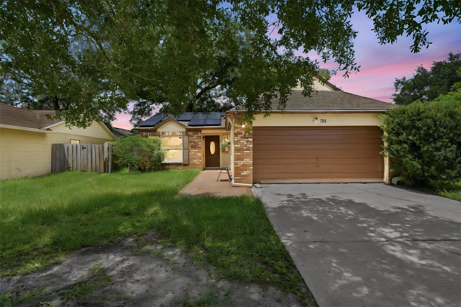 Photo of 723 OAK MANOR CIRCLE ORLANDO FL 32825