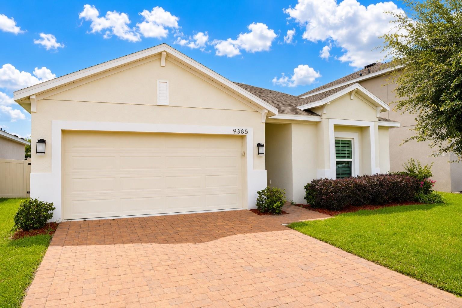 Photo of 9385 LA SALLE STREET GROVELAND FL 34736
