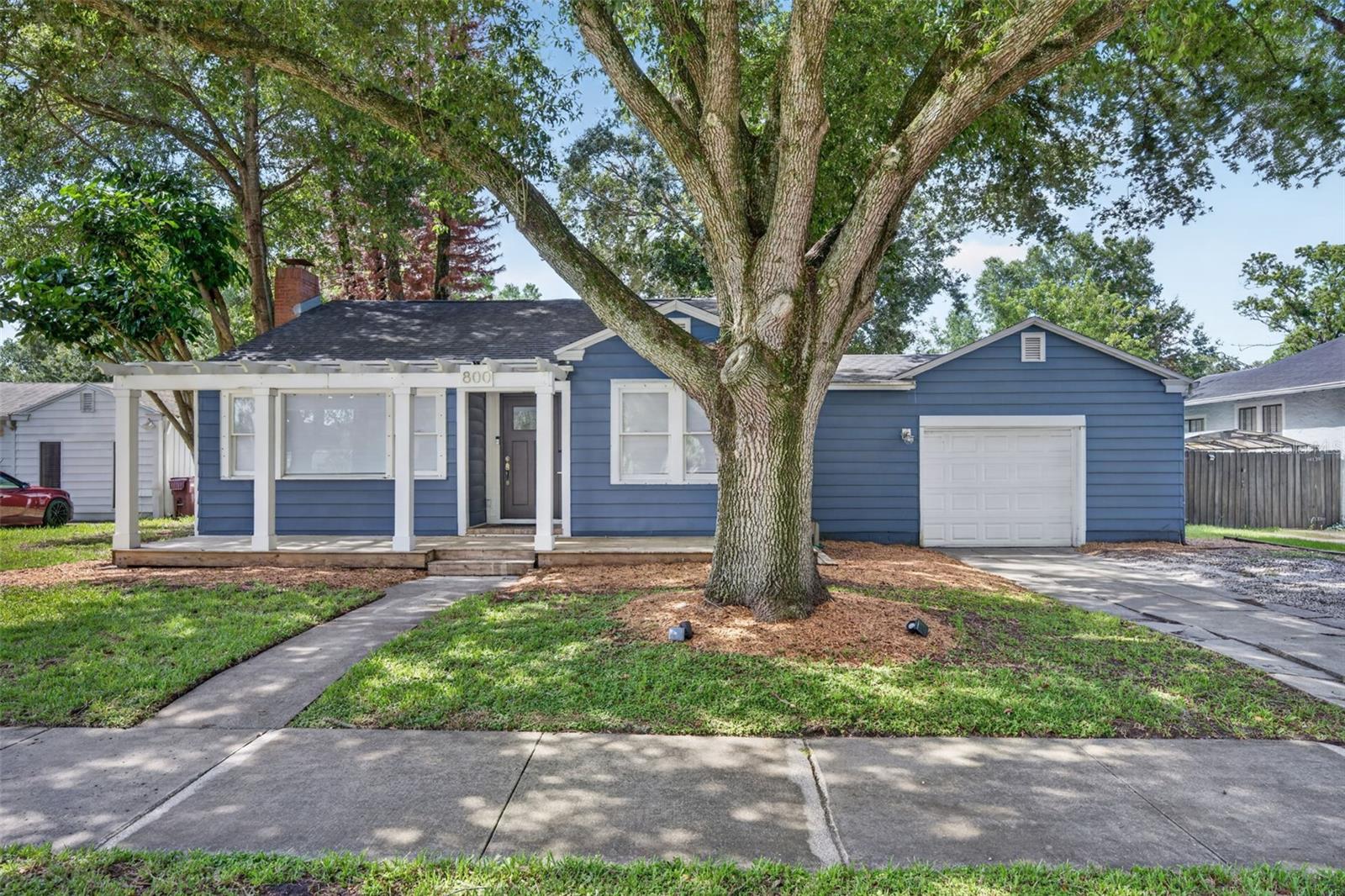 Photo of 800 W SMITH STREET ORLANDO FL 32804