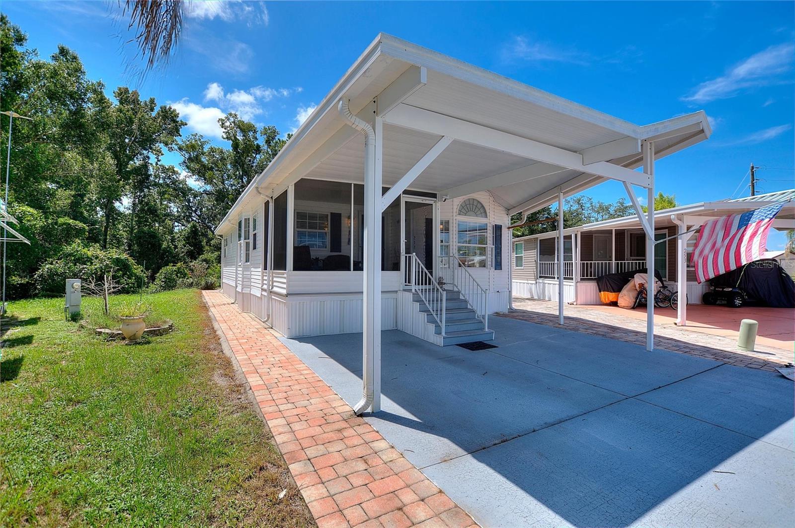 Photo of 252 CITRUS RIDGE DRIVE DAVENPORT FL 33837