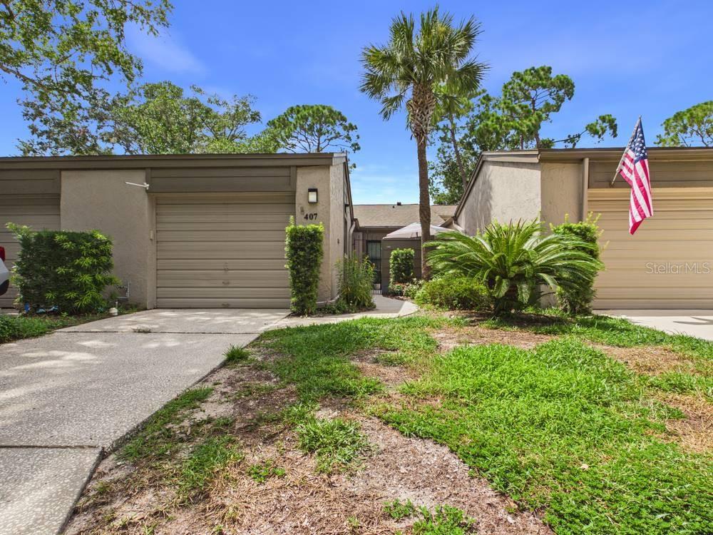 Photo of 407 MEADOWOOD BOULEVARD FERN PARK FL 32730