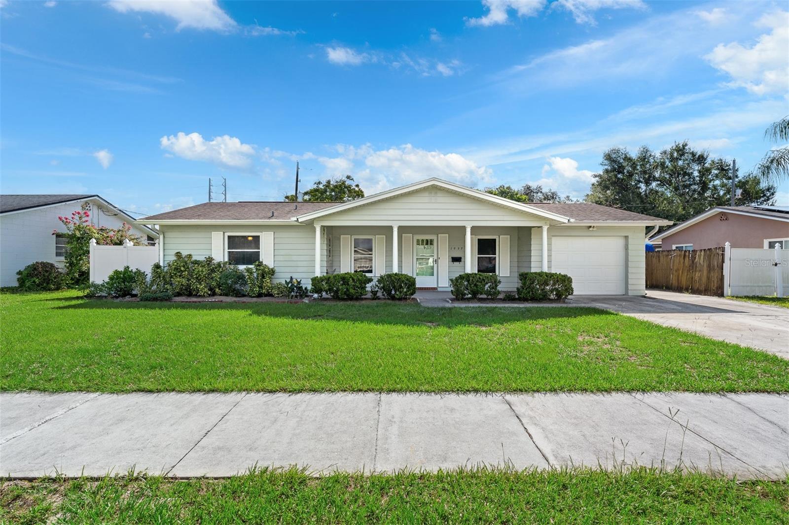 Photo of 1027 SUNWOOD LANE ORLANDO FL 32807