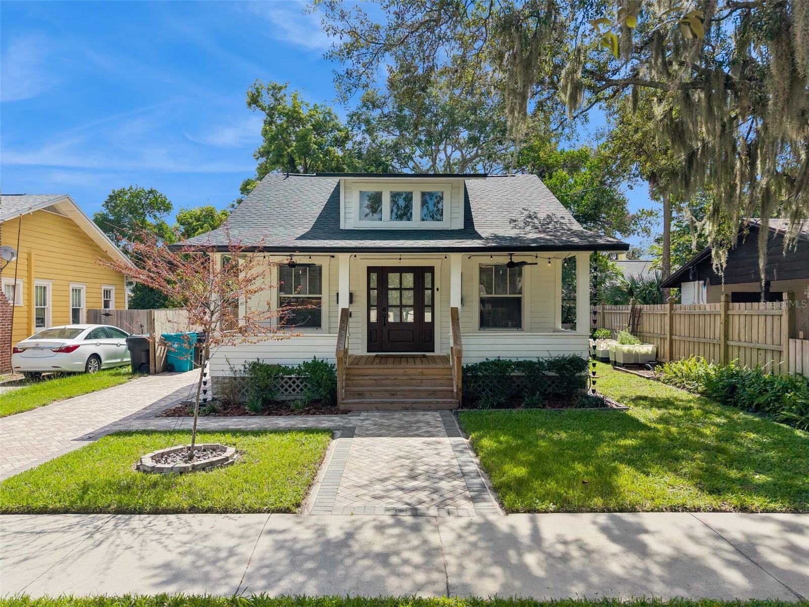 Photo of 809 N HYER AVENUE ORLANDO FL 32803