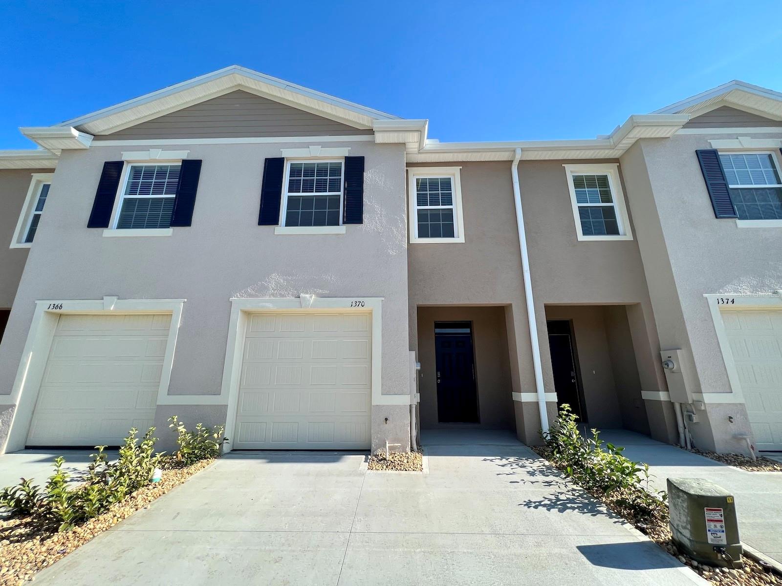 Photo of 1370 YELLOW FINCH DRIVE DAVENPORT FL 33837
