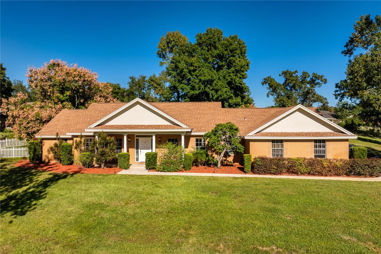 Photo of 9237 MCDAVID COURT WINDERMERE FL 34786