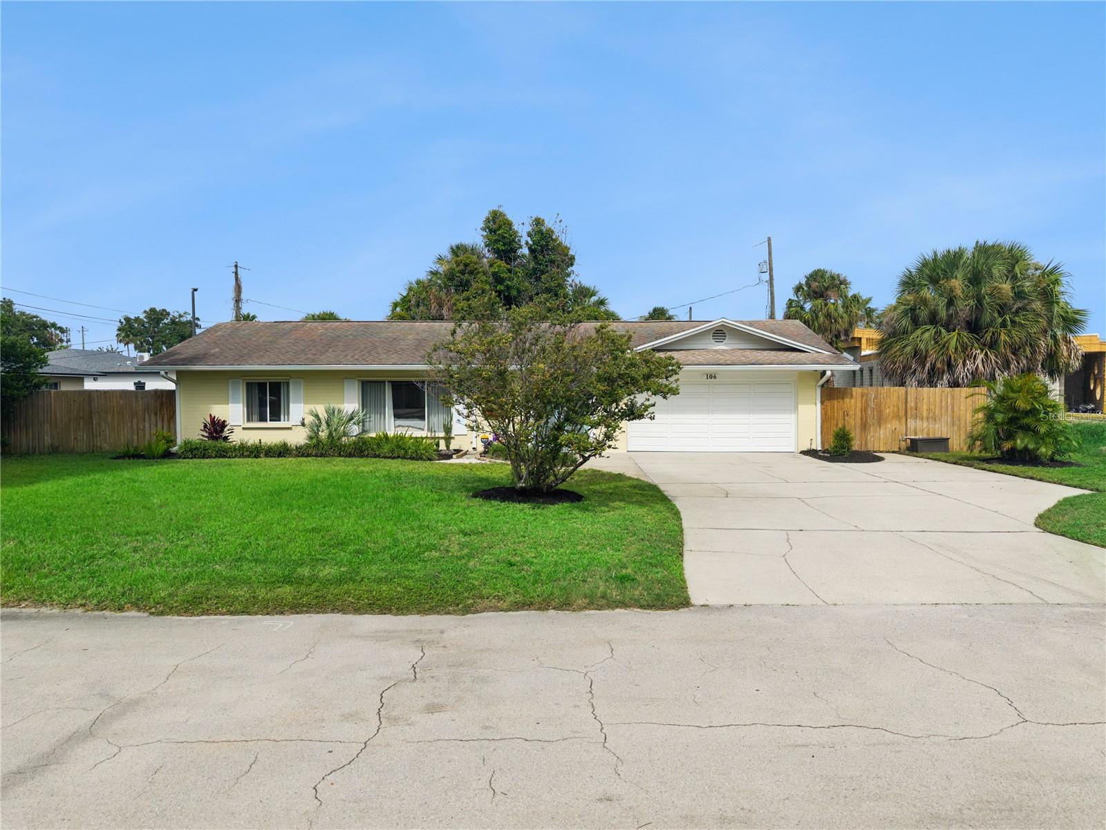 Photo of 106 S LAKEWOOD CIRCLE MAITLAND FL 32751