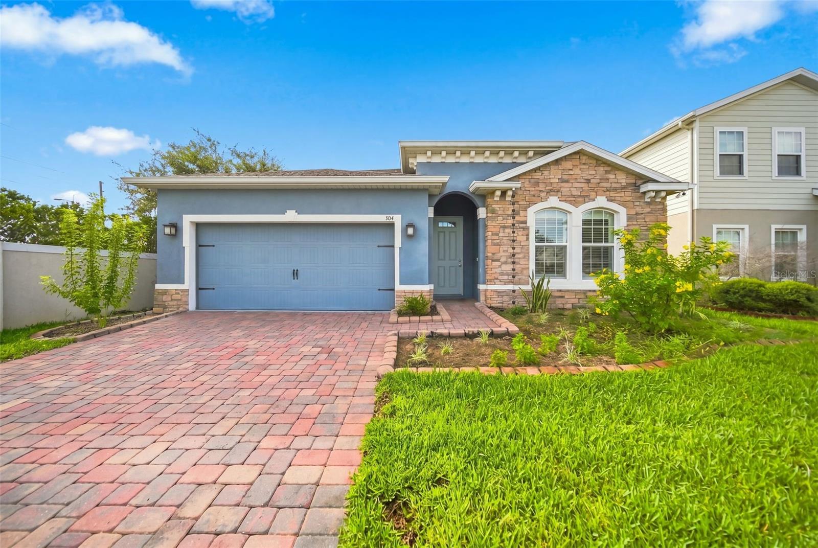 Photo of 504 AFFIRMED WAY DAVENPORT FL 33837
