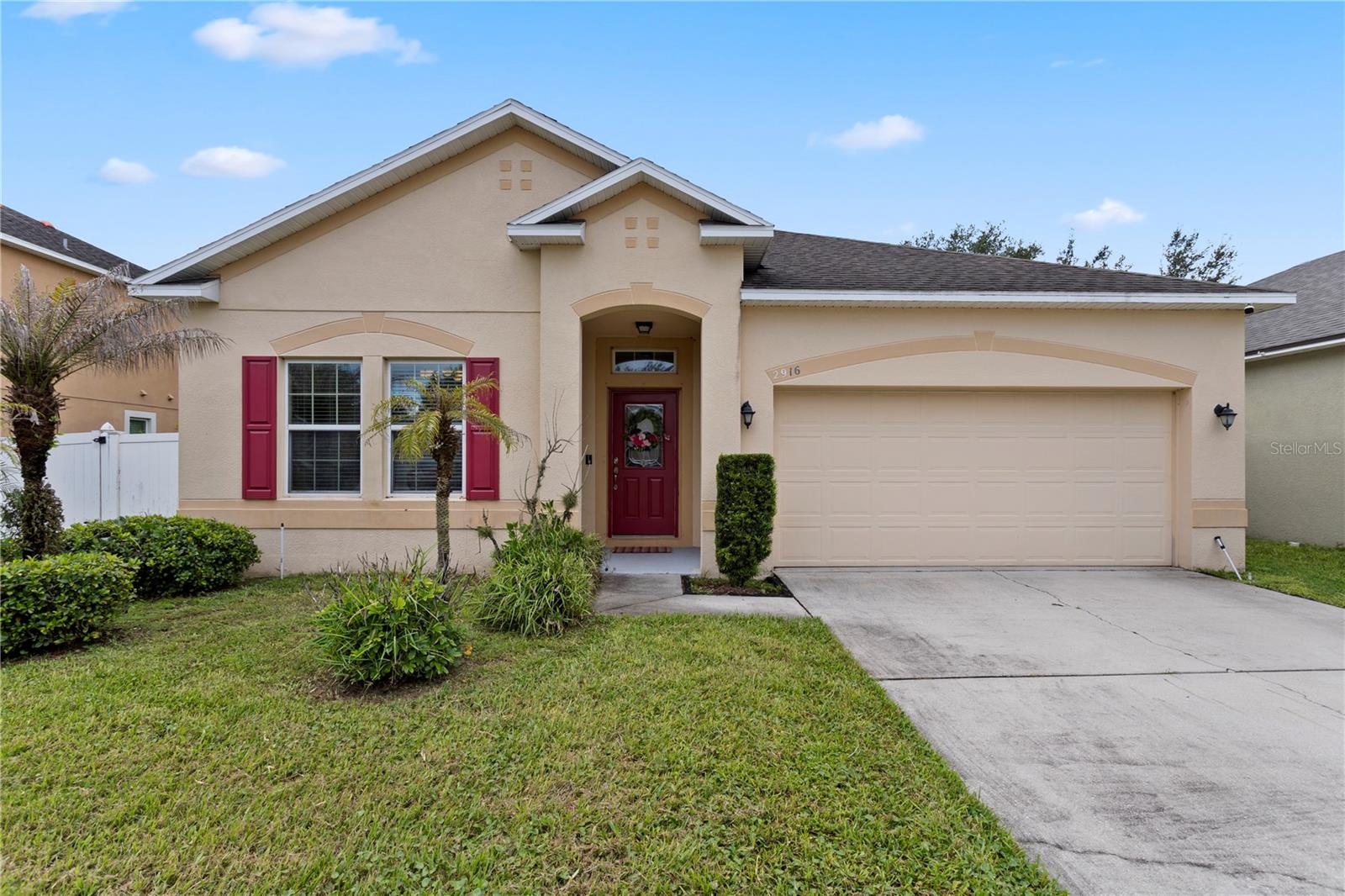 Photo of 2916 MOONSTONE BEND KISSIMMEE FL 34758