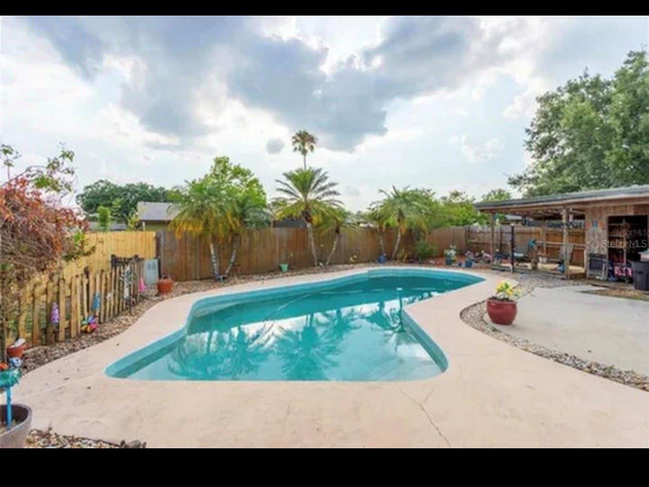 Photo of 6126 BURHLEY COURT ORLANDO FL 32809