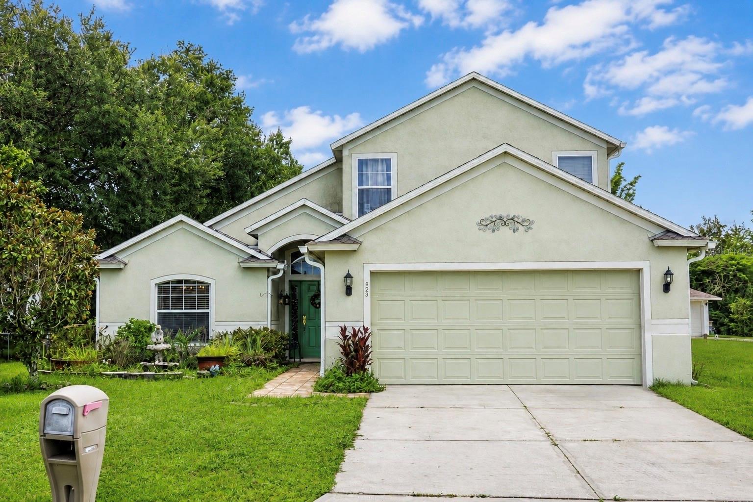 Photo of 925 STOCKPORT DRIVE KISSIMMEE FL 34758