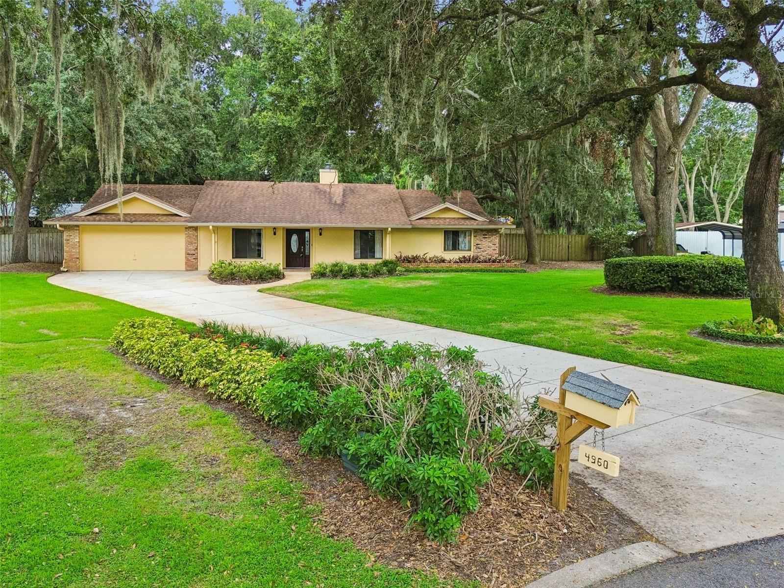 Photo of 4960 LAKE GATLIN WOODS CT ORLANDO FL 32806