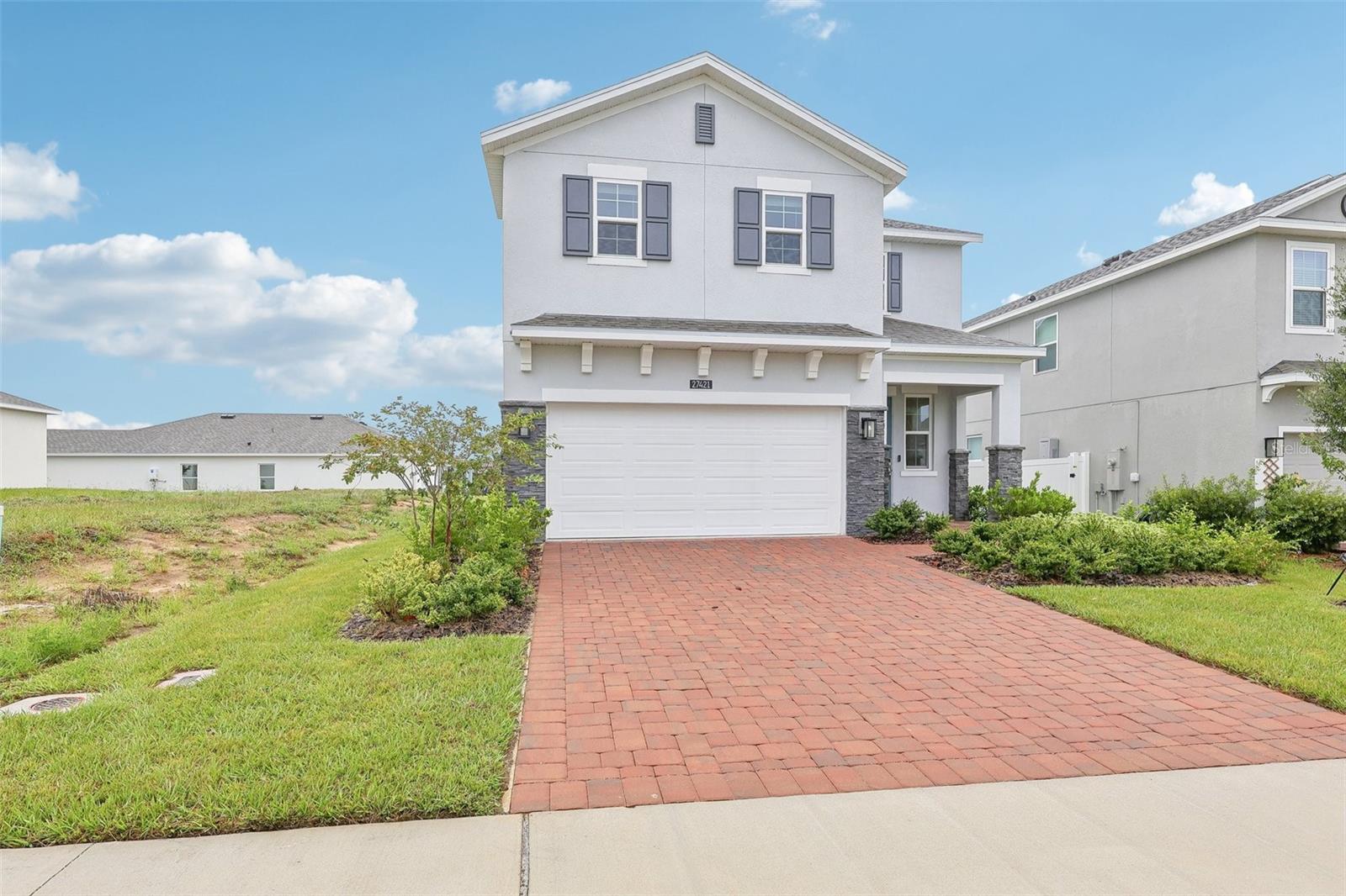 Photo of 27421 BLACK KITE AVENUE HOWEY IN THE HILLS FL 34737