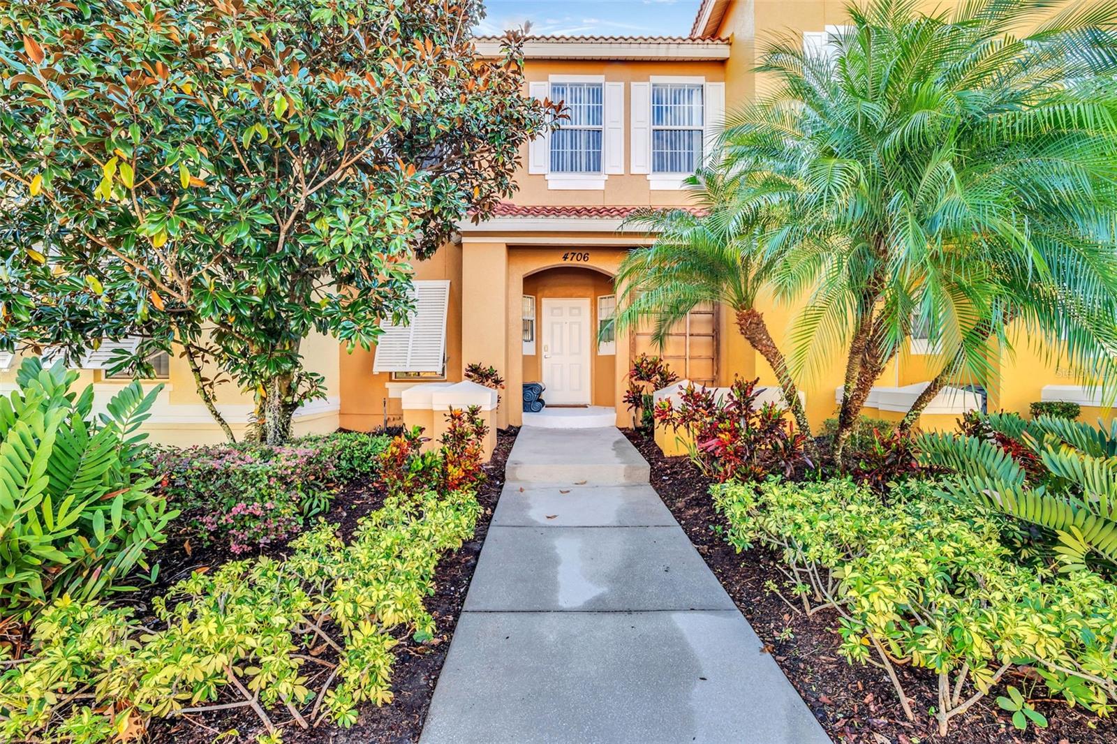 Photo of 4706 VERO BEACH PLACE KISSIMMEE FL 34746