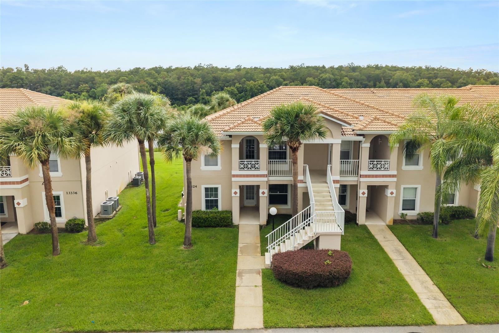 Photo of 13324 FAIRWAY GLEN DRIVE #201 ORLANDO FL 32824