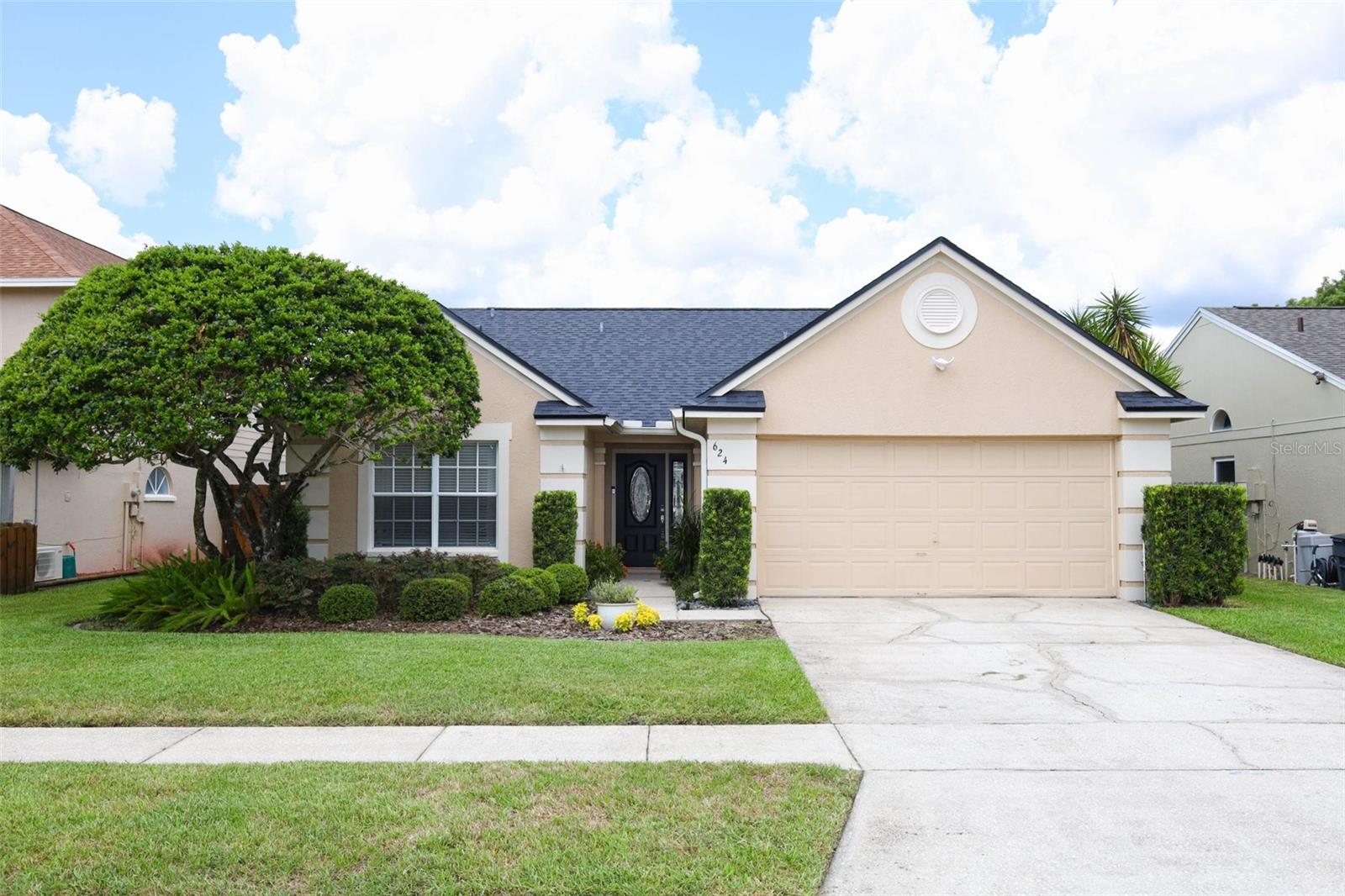 Photo of 624 WEYBRIDGE COURT LAKE MARY FL 32746
