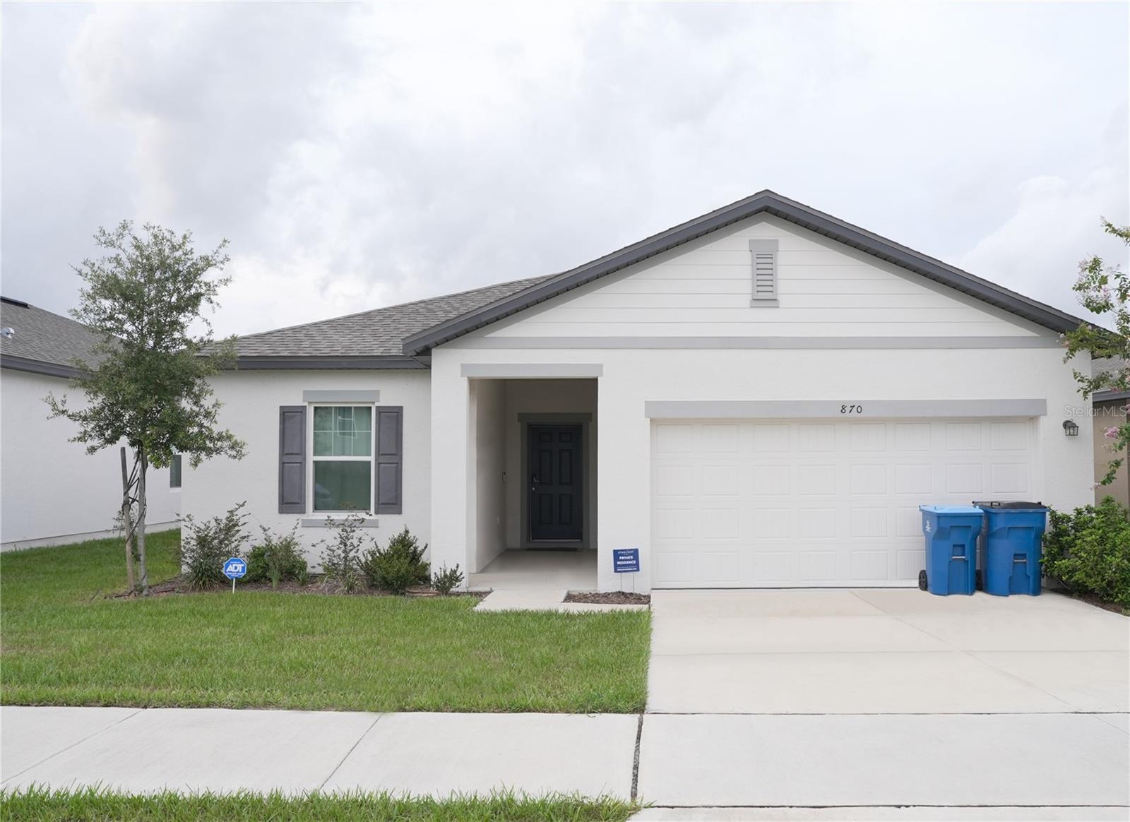 Photo of 870 BALLANTYNE DR LAKE WALES FL 33898