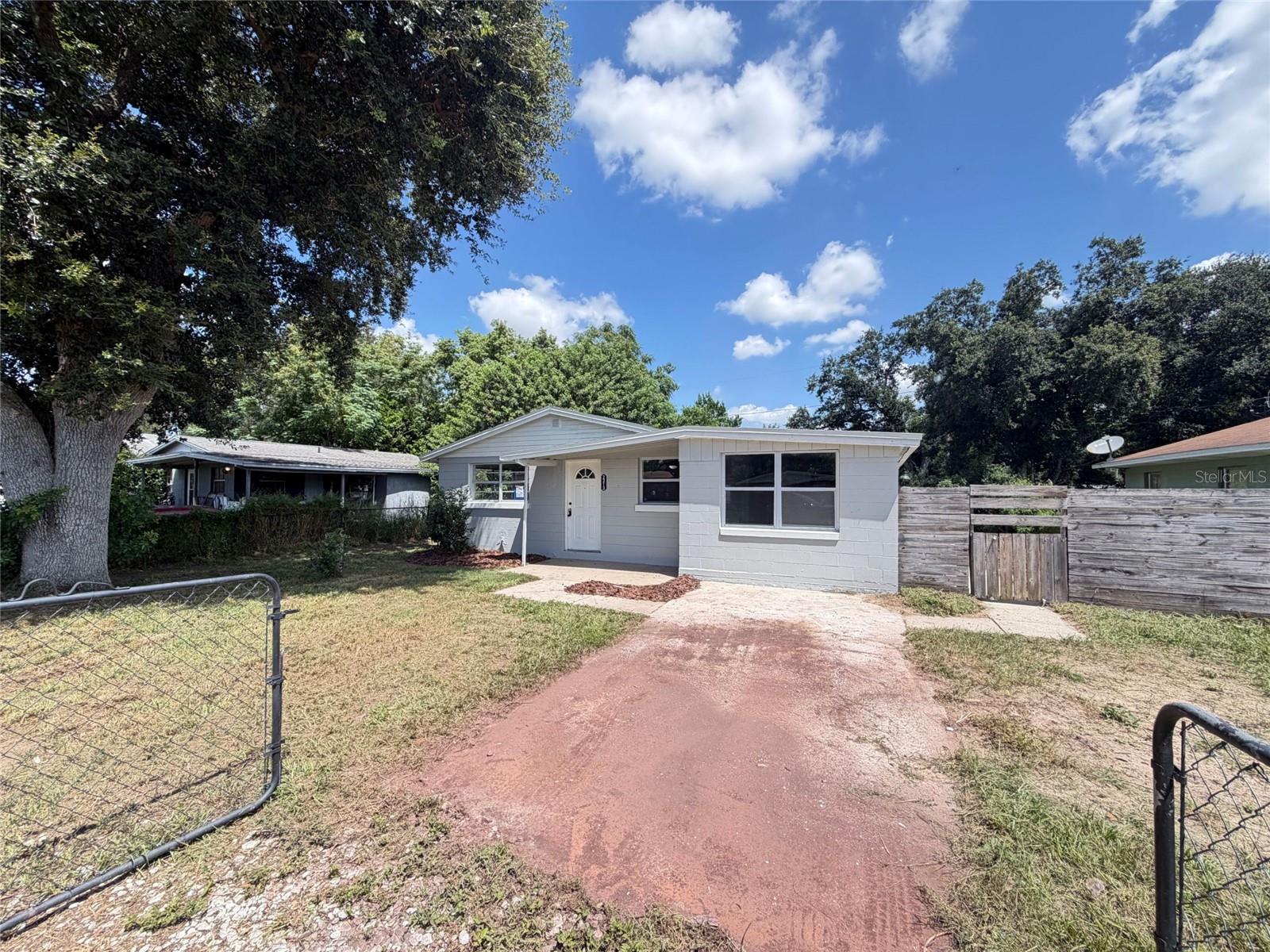 Photo of 2213 BOUYER STREET LAKE WALES FL 33898