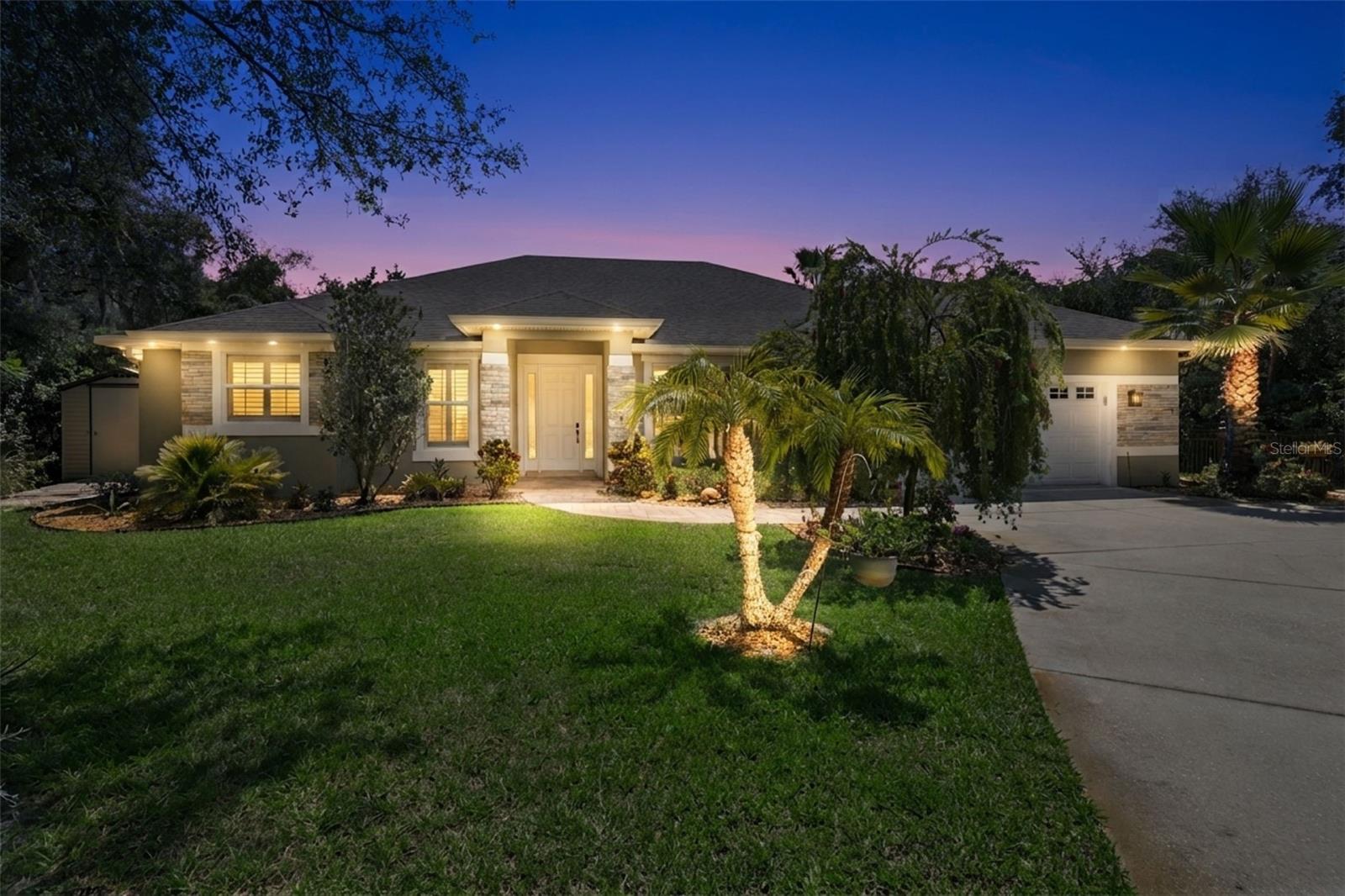 Photo of 11540 NELLIE OAKS BEND CLERMONT FL 34711