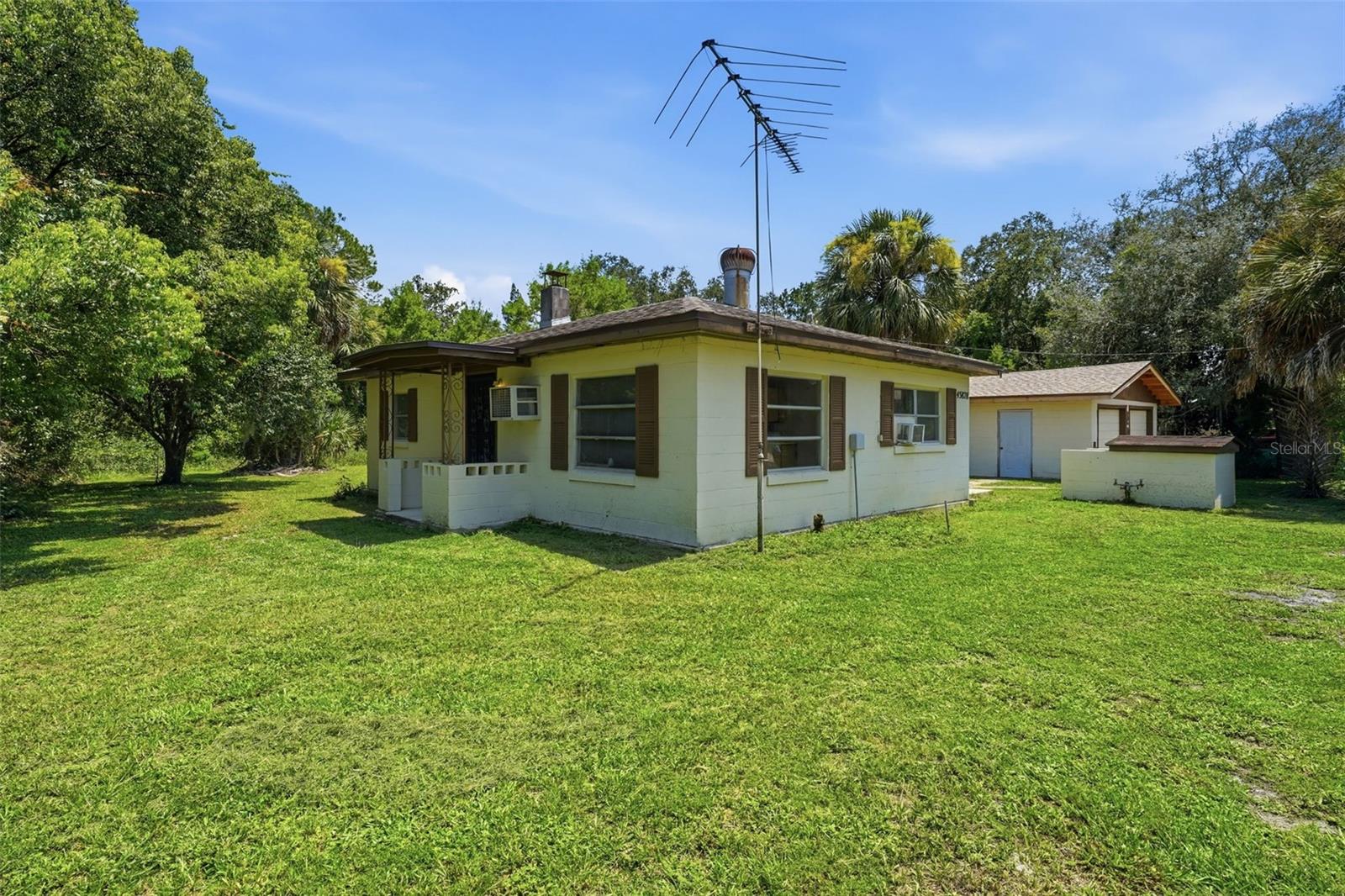 Photo of 45828 DEER STREET PAISLEY FL 32767