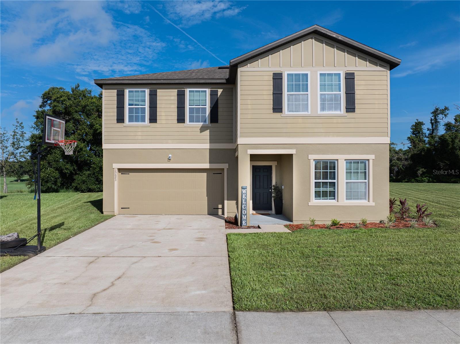 Photo of 15623 MERLIN AVENUE MASCOTTE FL 34753