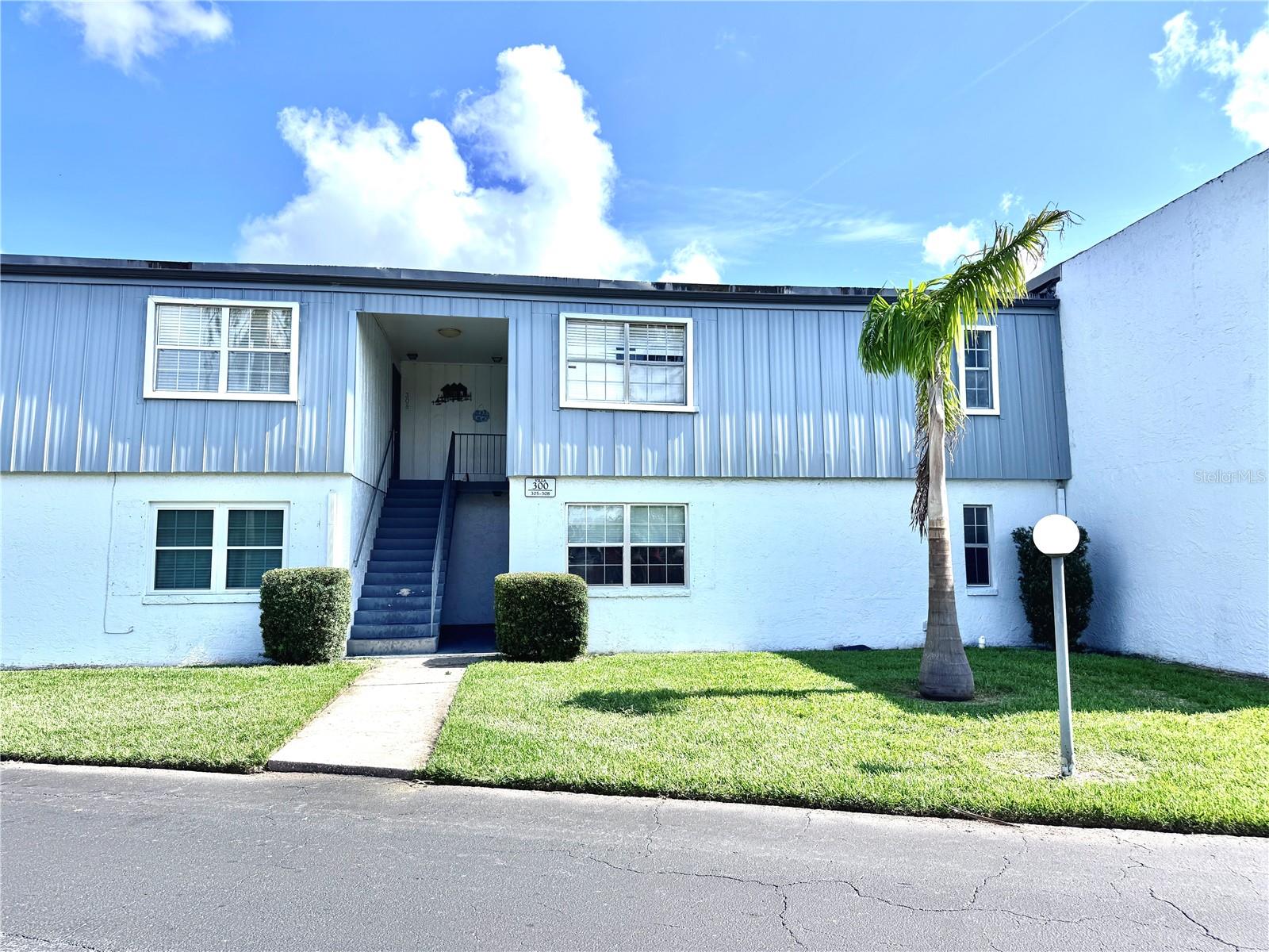 Photo of 1000 S SEMORAN BOULEVARD #305 WINTER PARK FL 32792