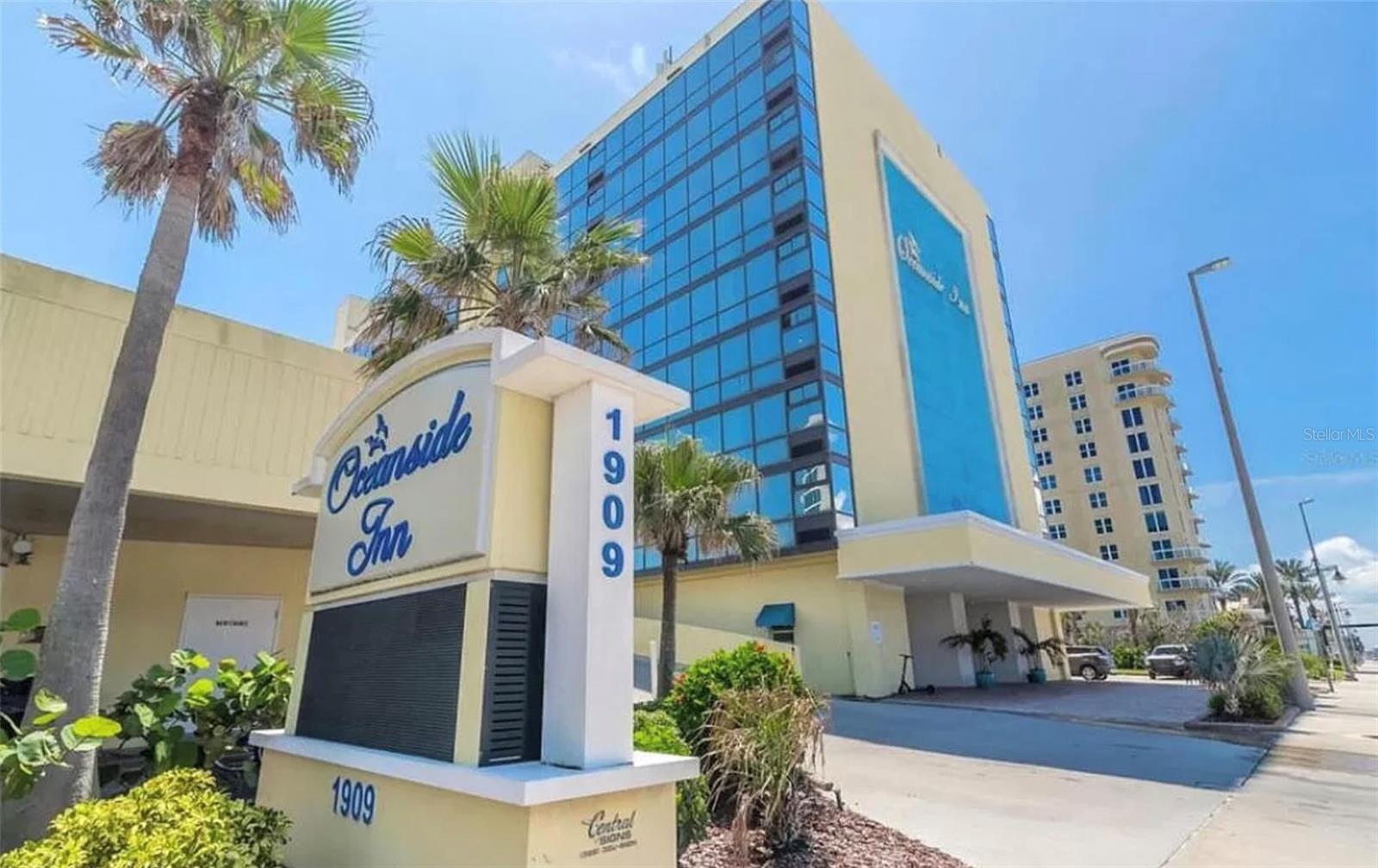 Photo of 1909 S ATLANTIC AVENUE #402 DAYTONA BEACH FL 32118