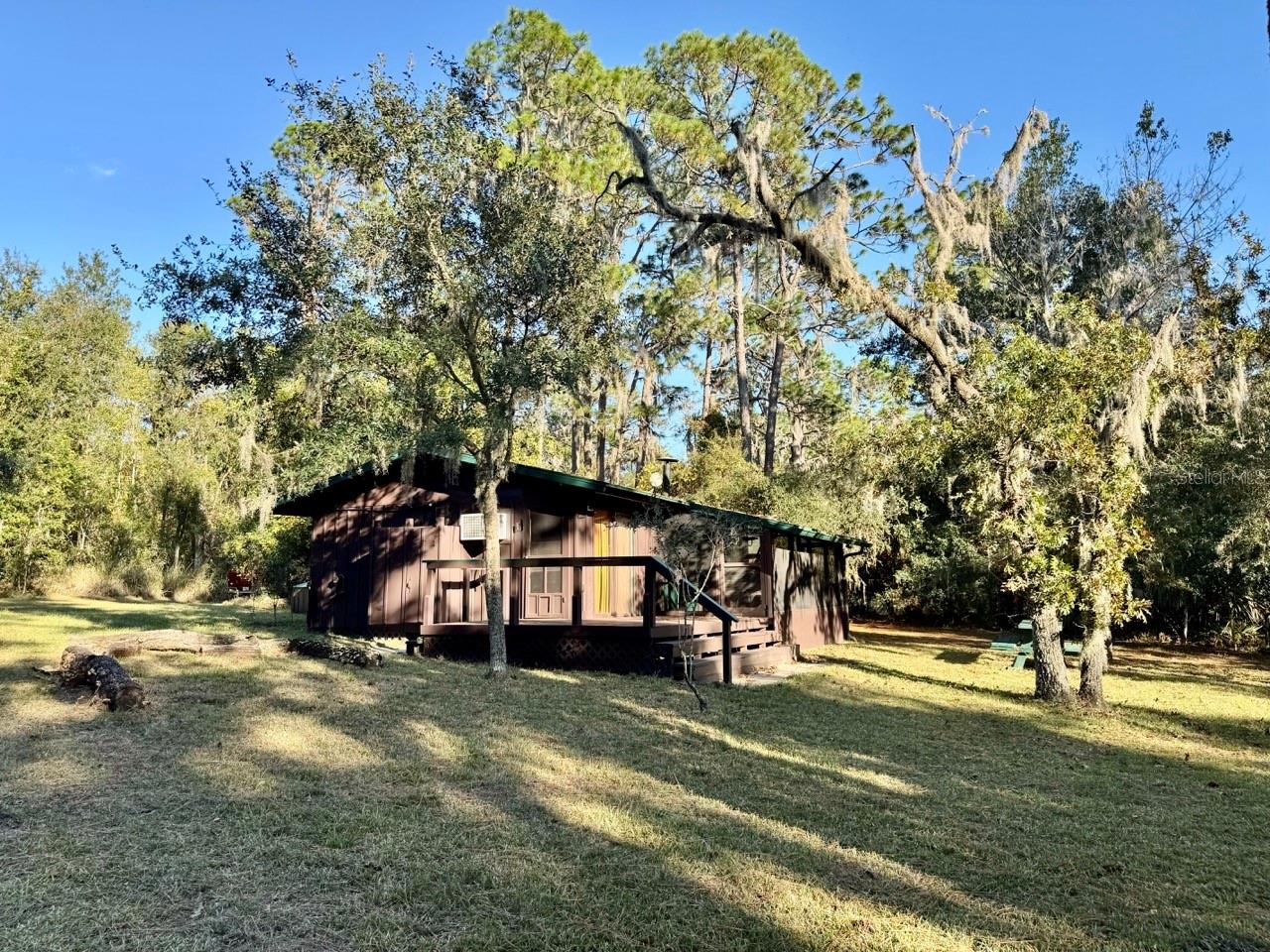 Photo of 45202 NFS RD 572-B ALTOONA FL 32702