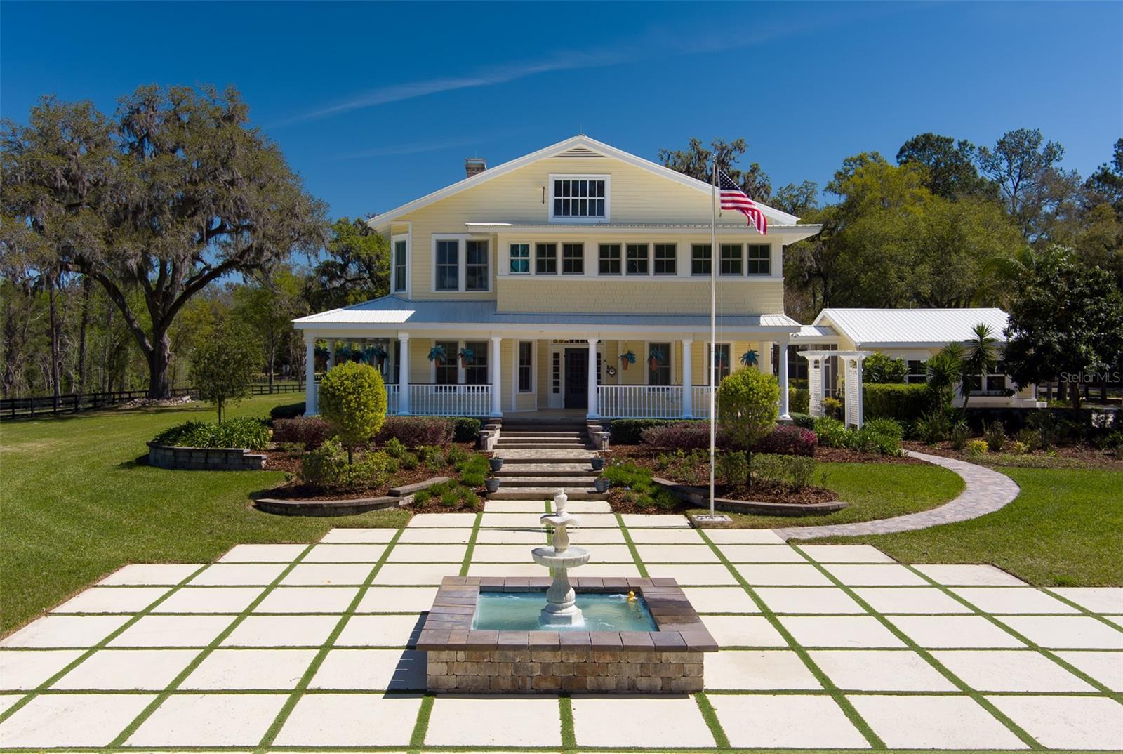 Photo of 9605 S MAGNOLIA AVENUE OCALA FL 34476