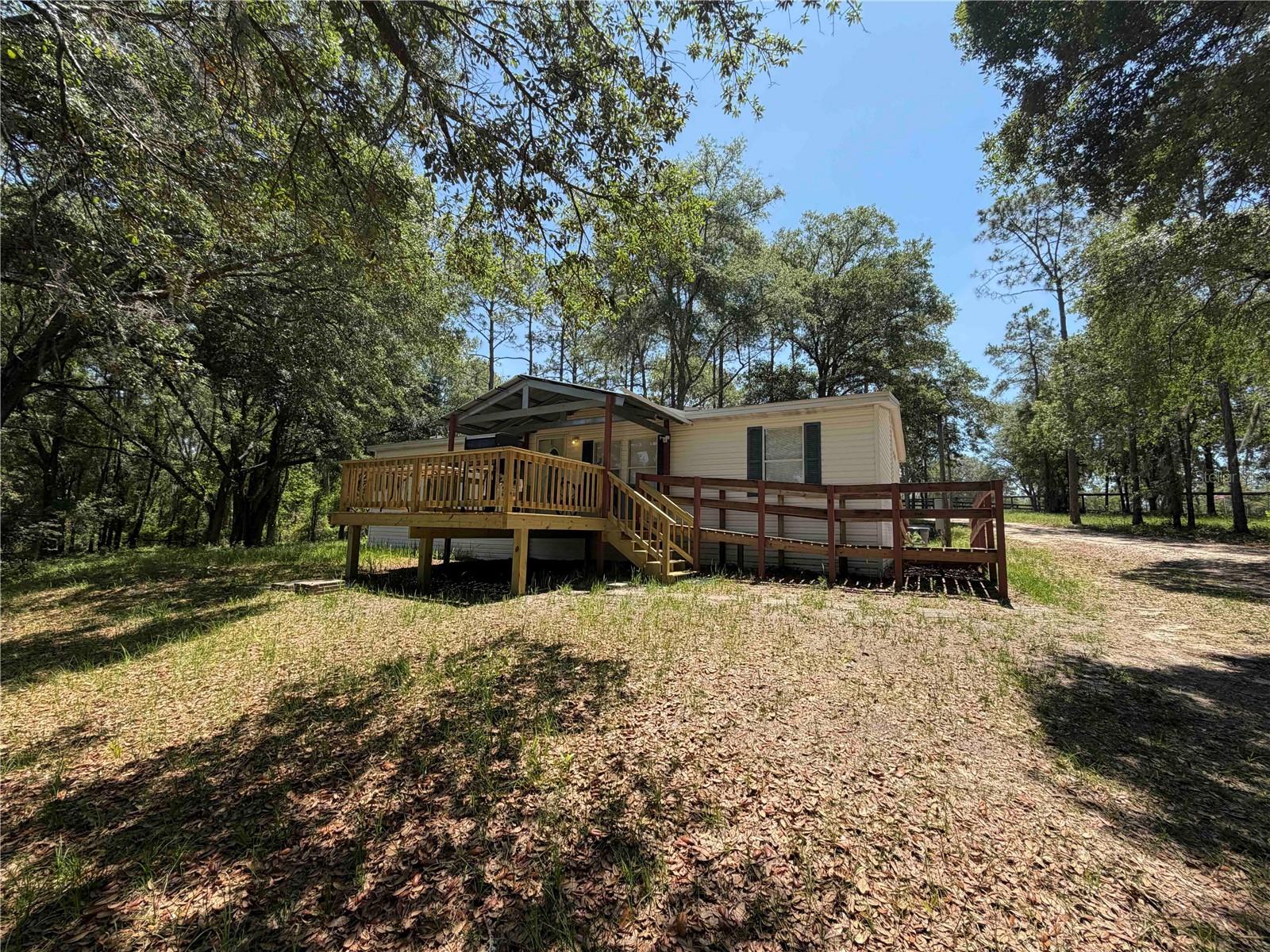 Photo of 1550 SE 111TH COURT MORRISTON FL 32668