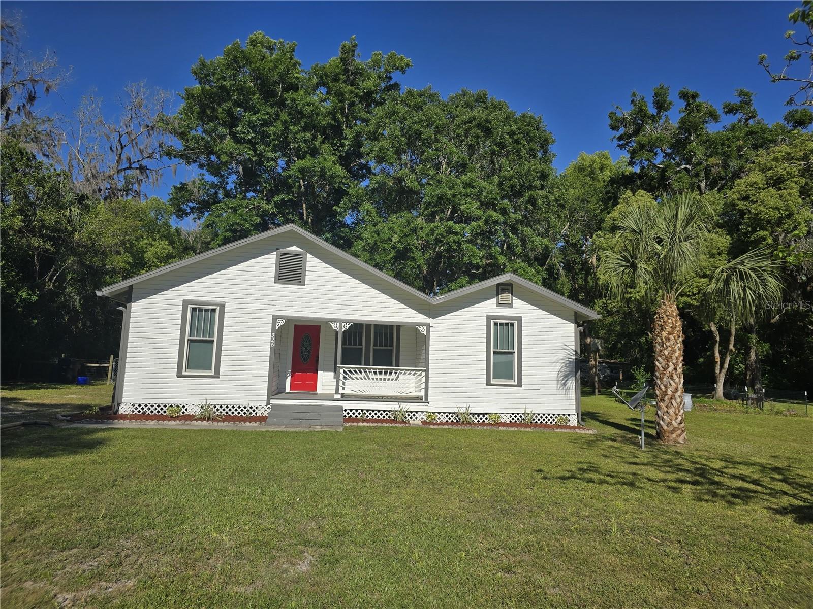 Photo of 326 SE 2ND STREET WILLISTON FL 32696